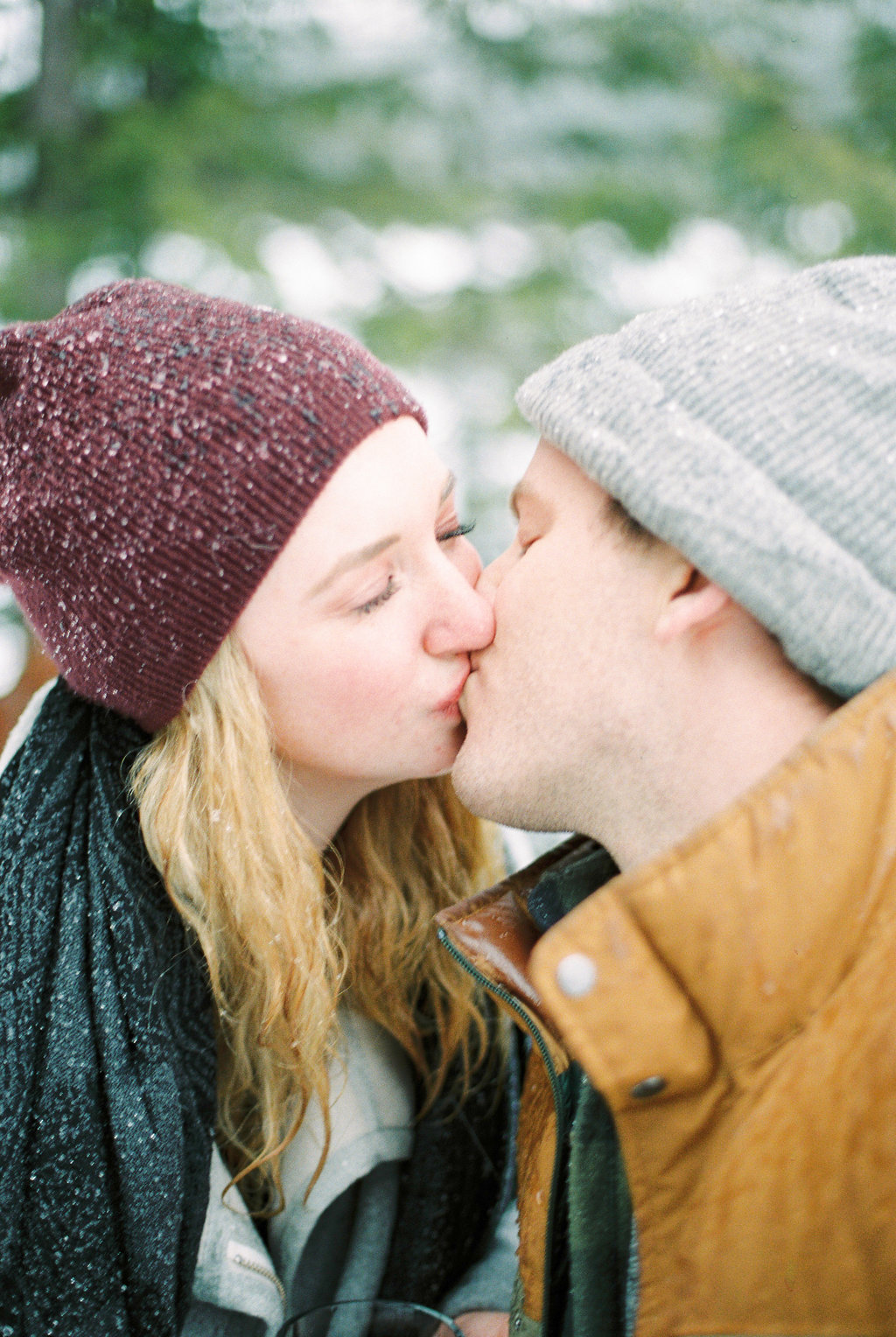 Winter Whistler Engagement Session | Christine Pienaar Photography | Joy Wed | http://www.joy-wed.com