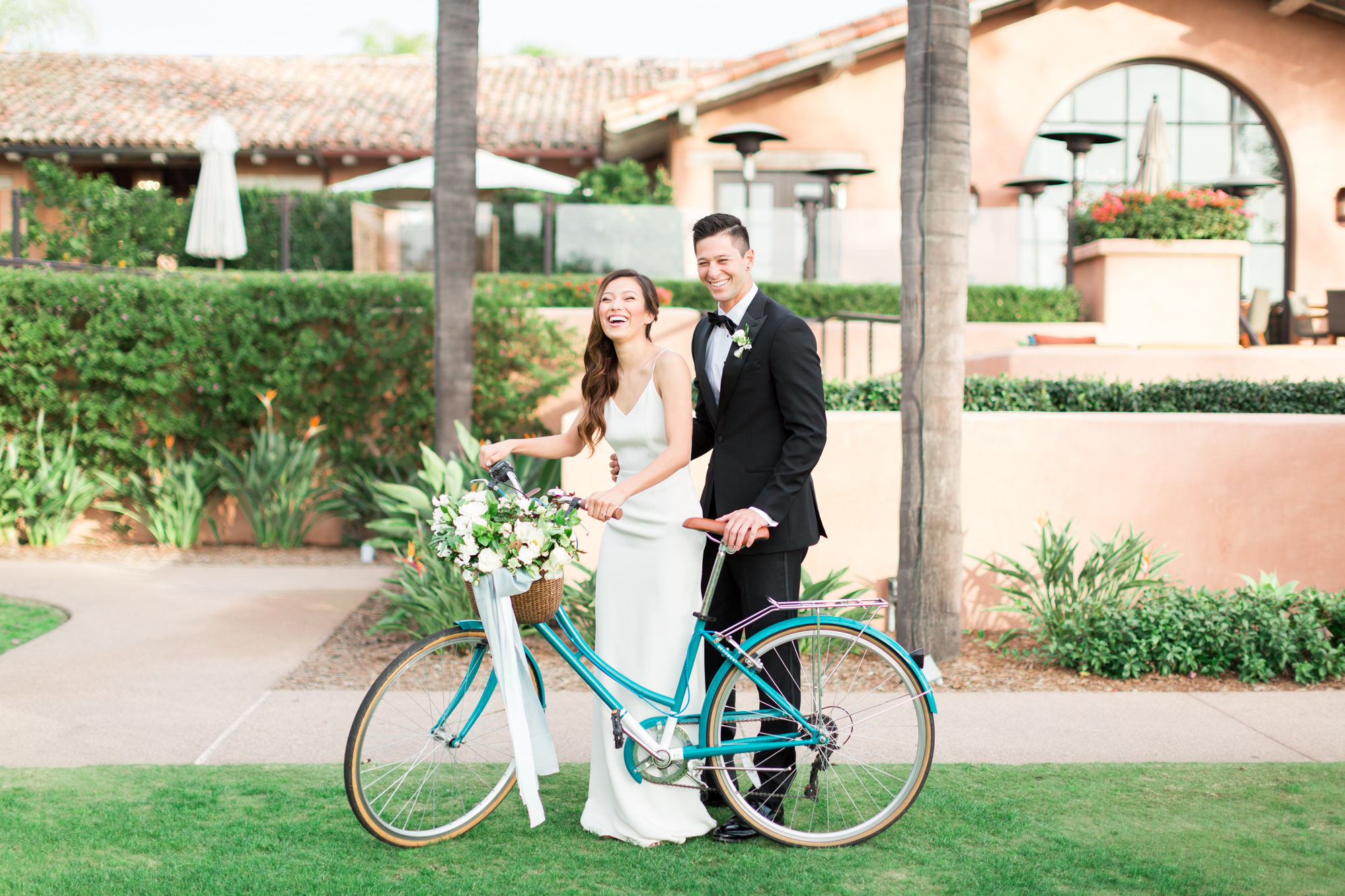 Chinoiserie Wedding | Cavin Elizabeth Photography | Joy Wed blog | http://www.joy-wed.com