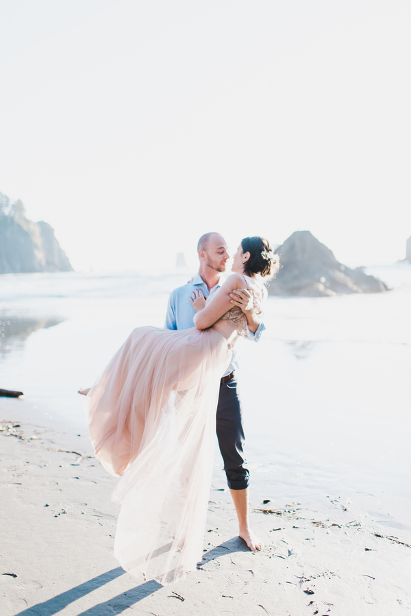 Olympic National Park Engagement | Adrien Craven Photography | Joy Wed blog | http://www.joy-wed.com