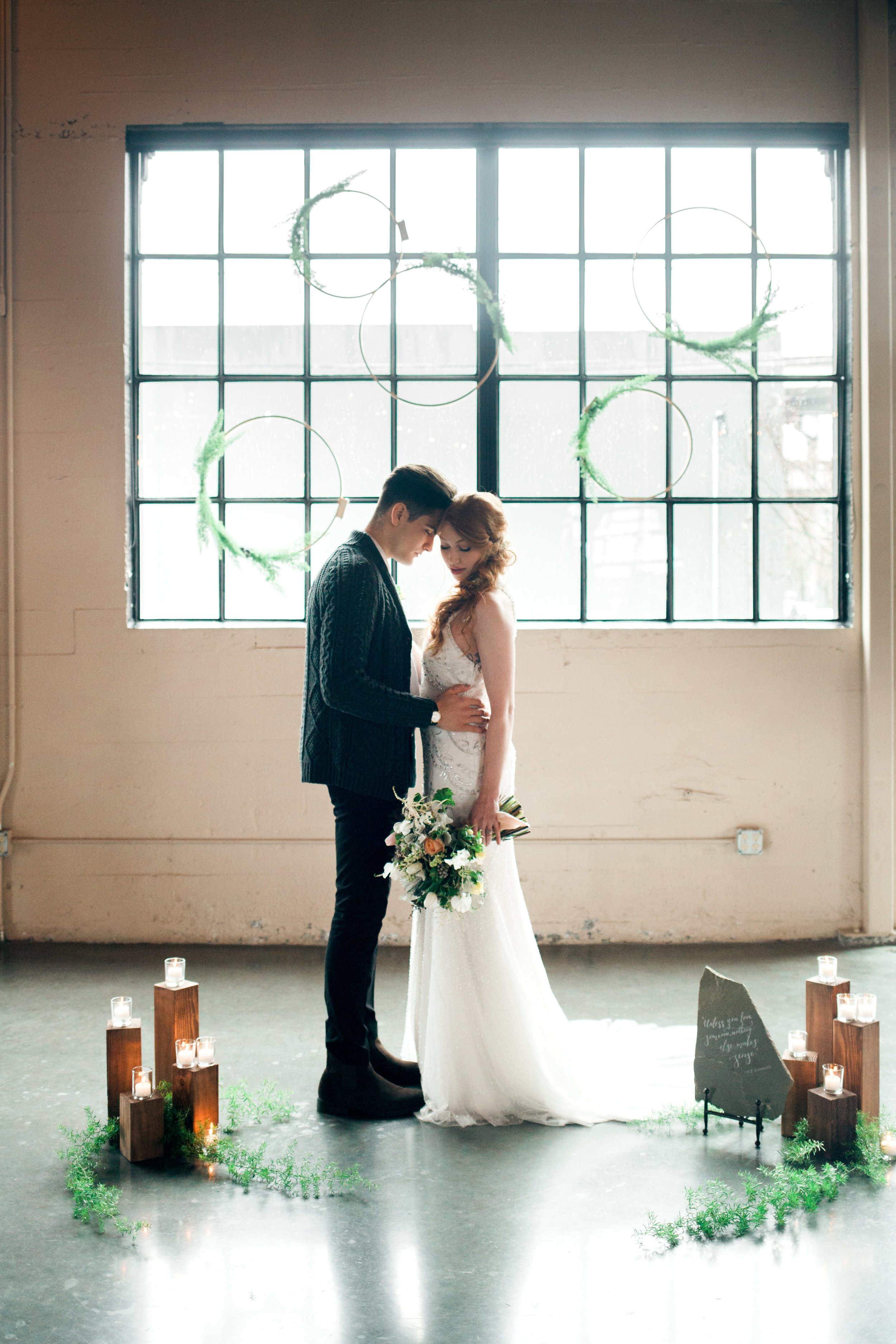 Industrial Wedding Inspiration | Mylyn Wood Photography | Joy Wed | http://www.joy-wed.com