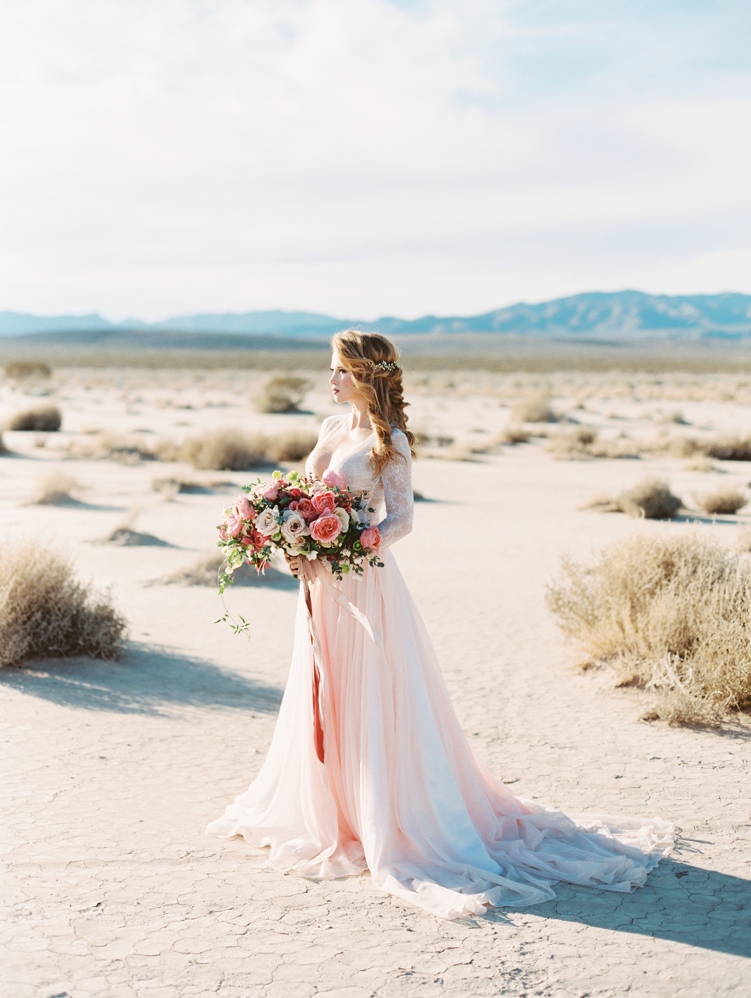 Desert Wedding Inspiration | Allen Tsai Photography | Joy Wed blog | http://www.joy-wed.com