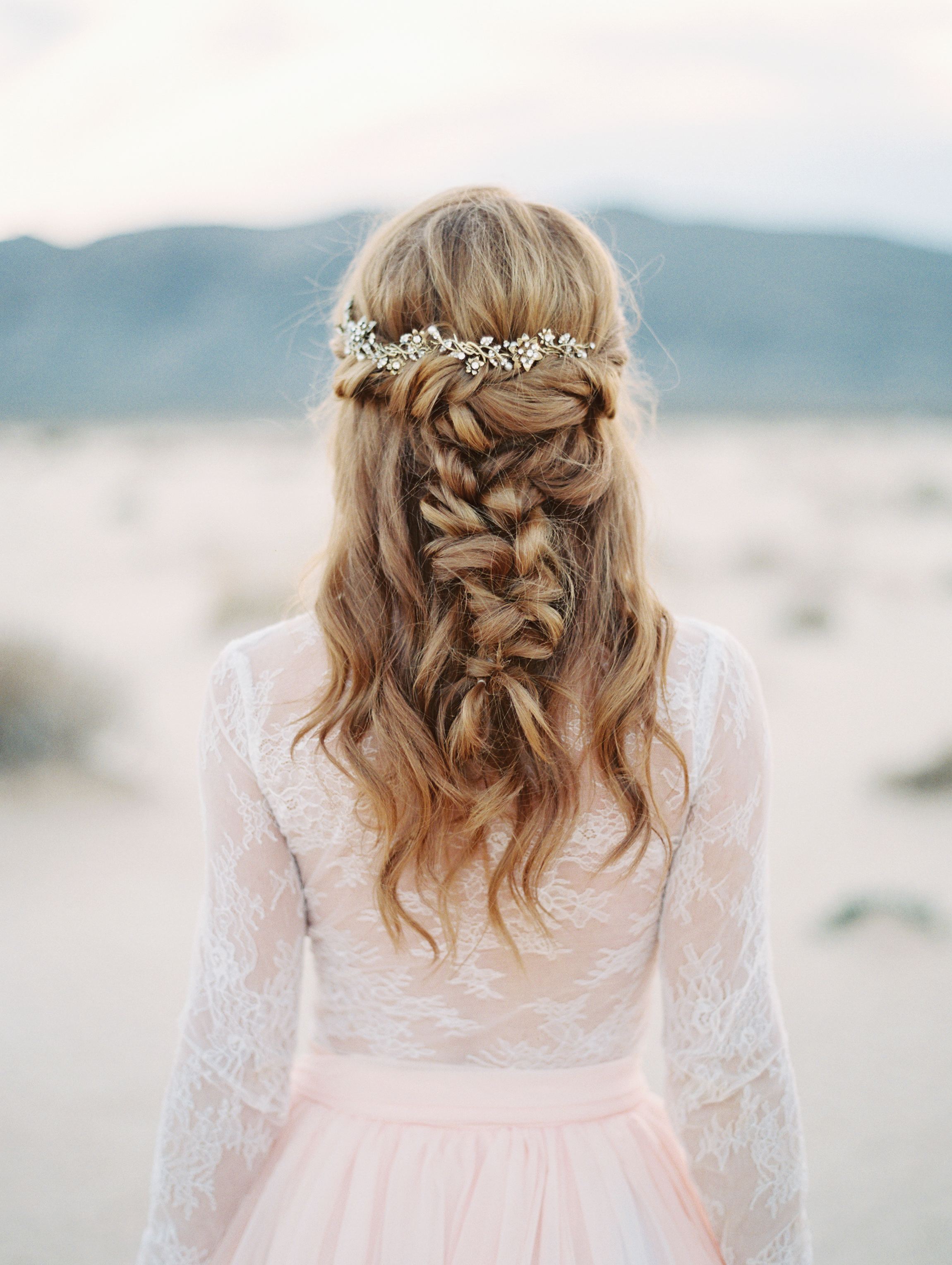 Desert Wedding Inspiration | Allen Tsai Photography | Joy Wed blog | http://www.joy-wed.com