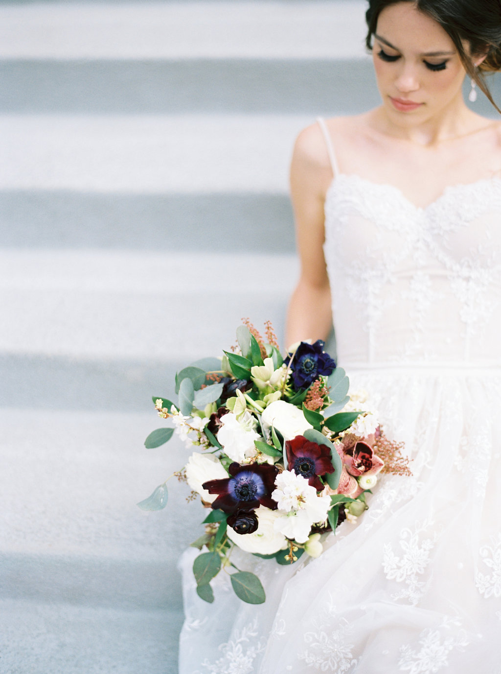Spring Wedding Inspiration | Blue Rose Photography | Joy Wed blog | http://www.joy-wed.com