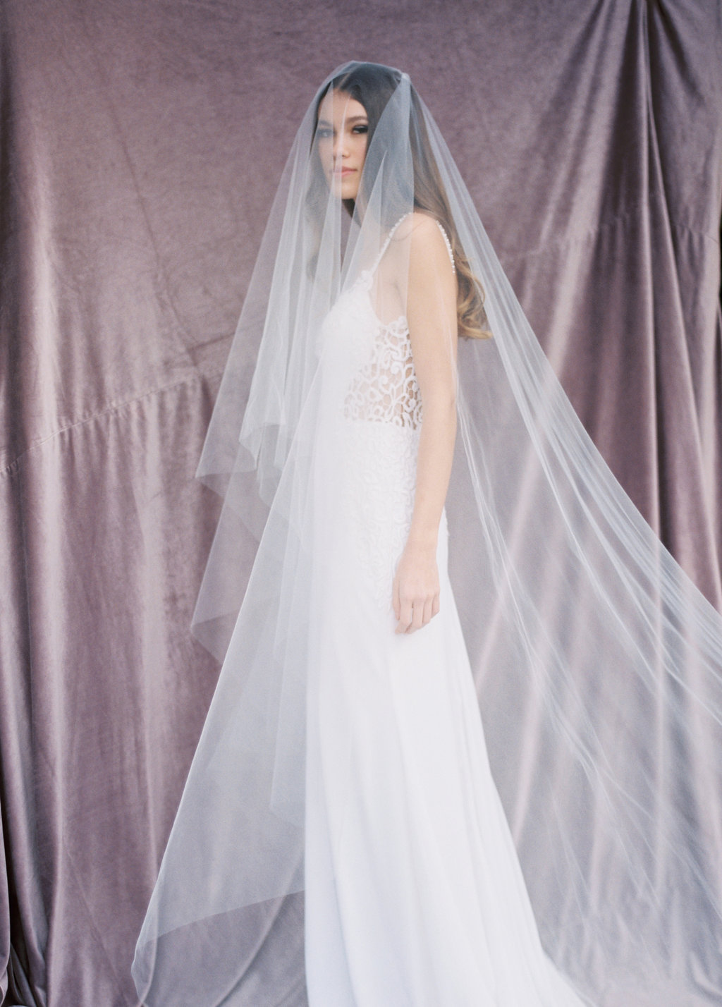 Spring Wedding Inspiration | Blue Rose Photography | Joy Wed blog | http://www.joy-wed.com