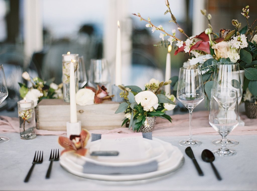 Spring Wedding Inspiration | Blue Rose Photography | Joy Wed blog | http://www.joy-wed.com