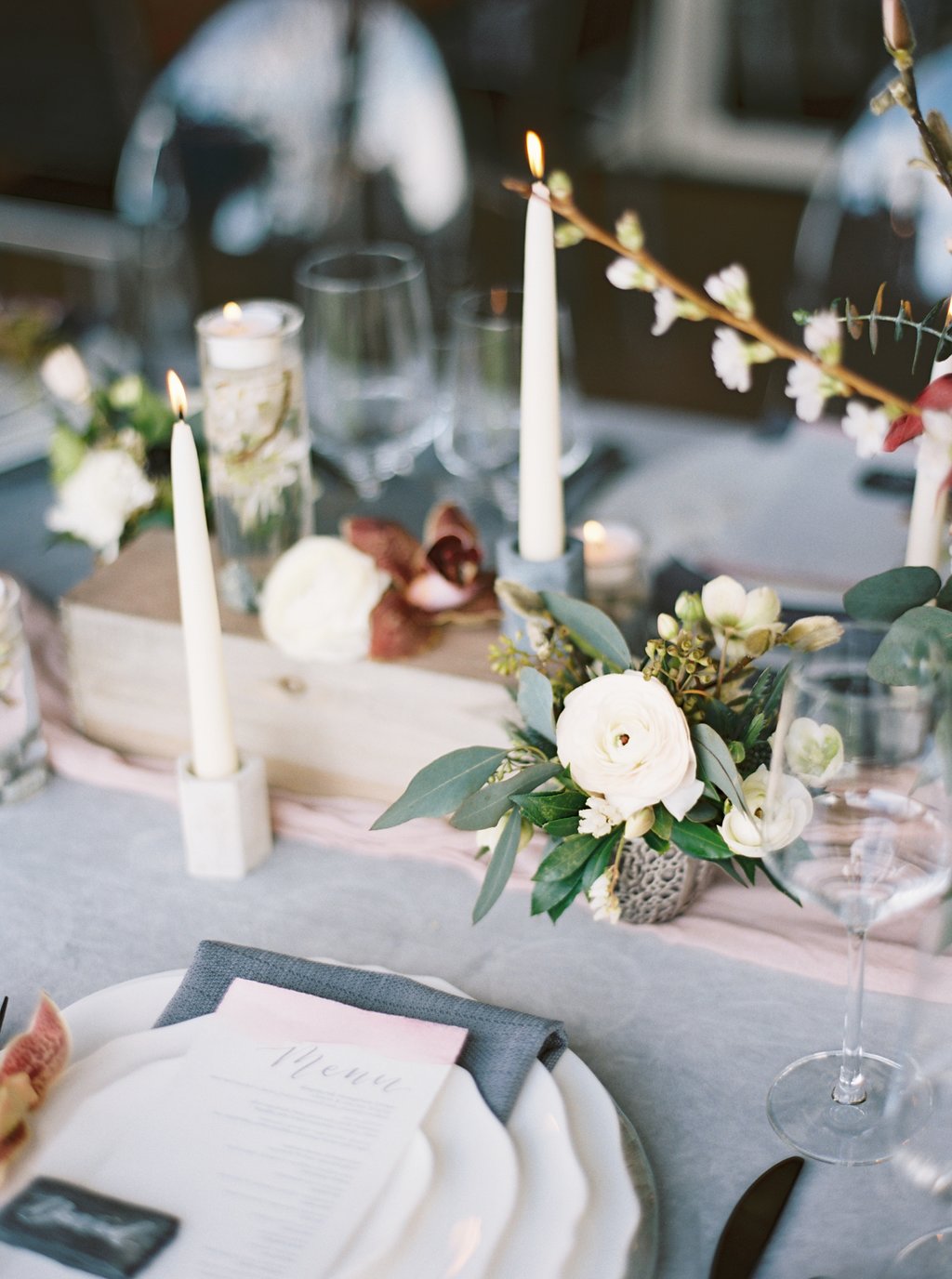 Spring Wedding Inspiration | Blue Rose Photography | Joy Wed blog | http://www.joy-wed.com