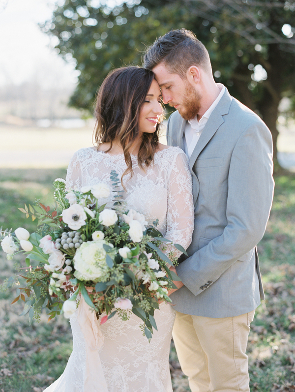 Bohemian Wedding Inspiration | Tracy Burch Photography | Joy Wed | http://www.joy-wed.com