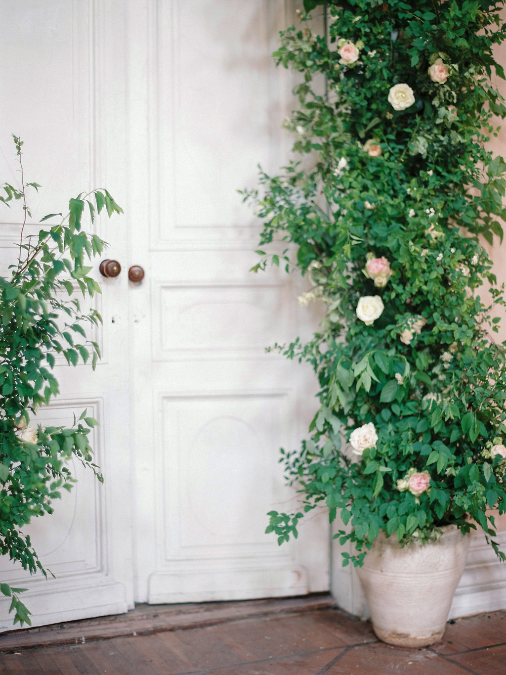 Bridesmaids Boudoir | Elena Pavlova Photography | Joy Wed blog | http://www.joy-wed.com