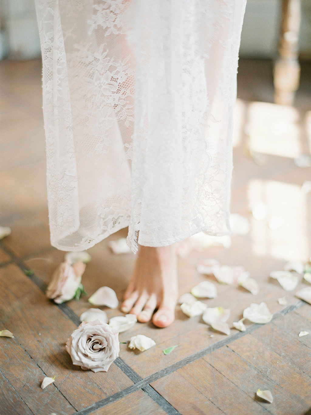 Bridesmaids Boudoir | Elena Pavlova Photography | Joy Wed blog | http://www.joy-wed.com