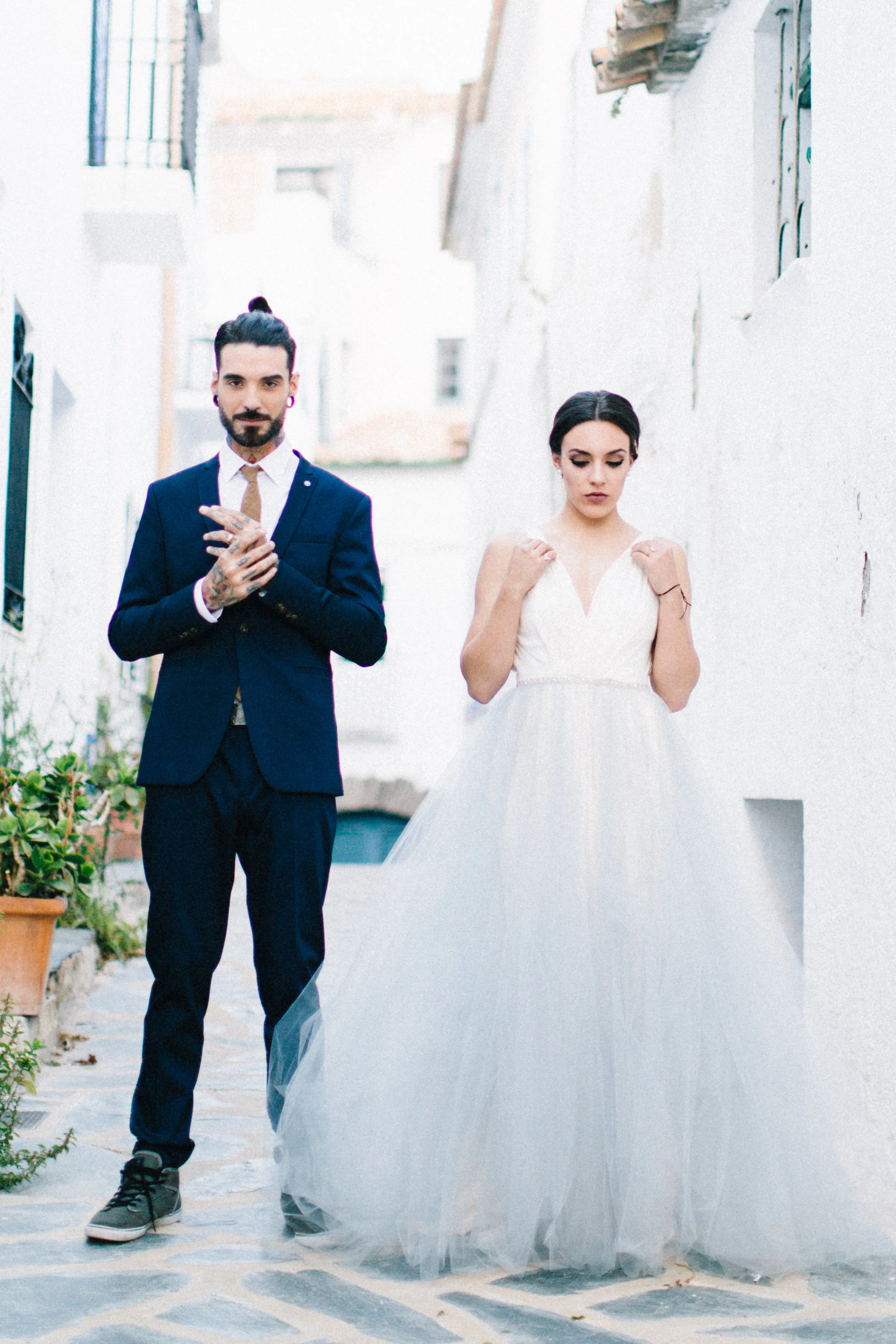 Cadaques Wedding Inspiration | Four Corners Photography | Joy Wed | http://www.joy-wed.com