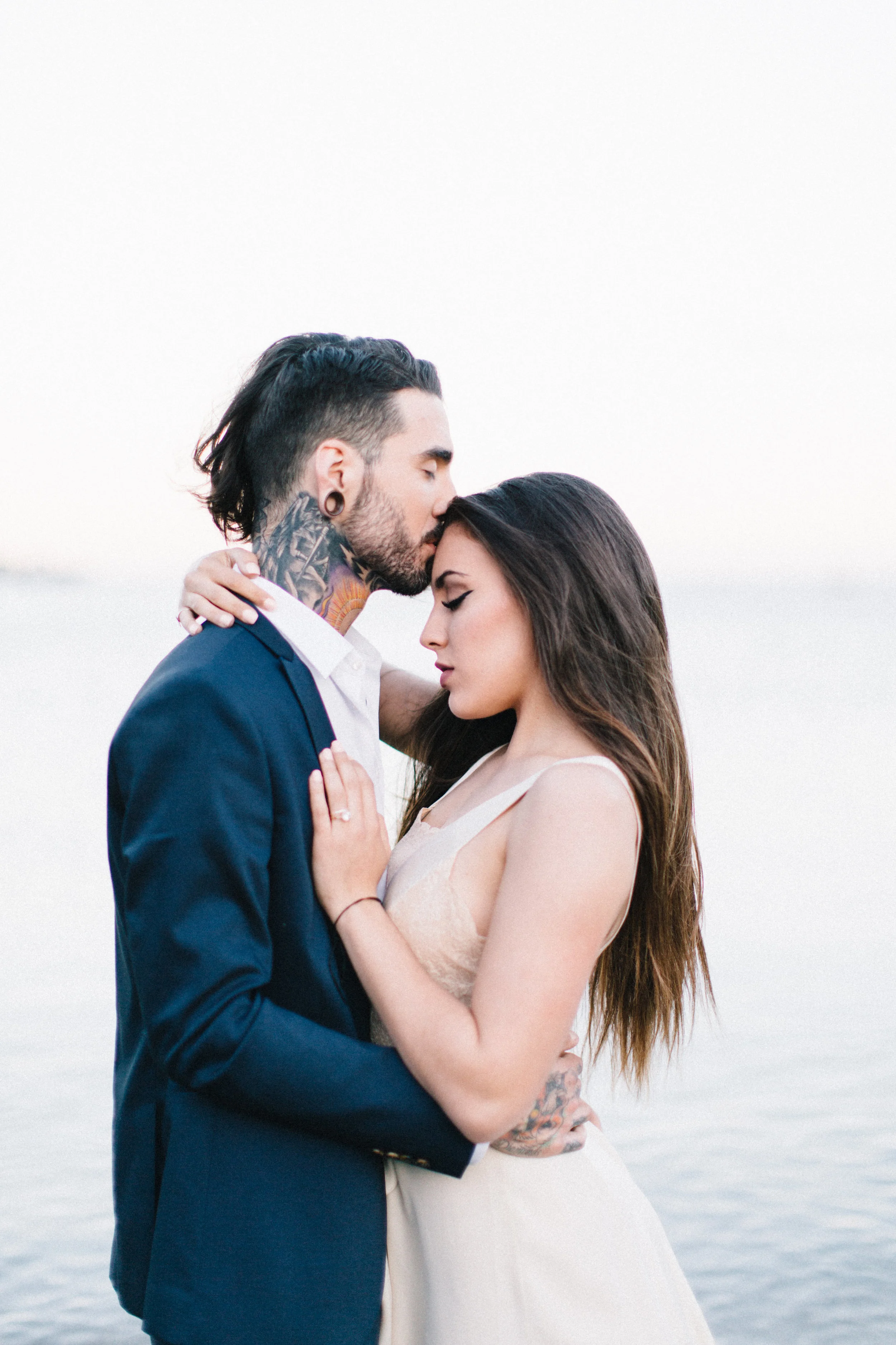 Cadaques Wedding Inspiration | Four Corners Photography | Joy Wed | http://www.joy-wed.com