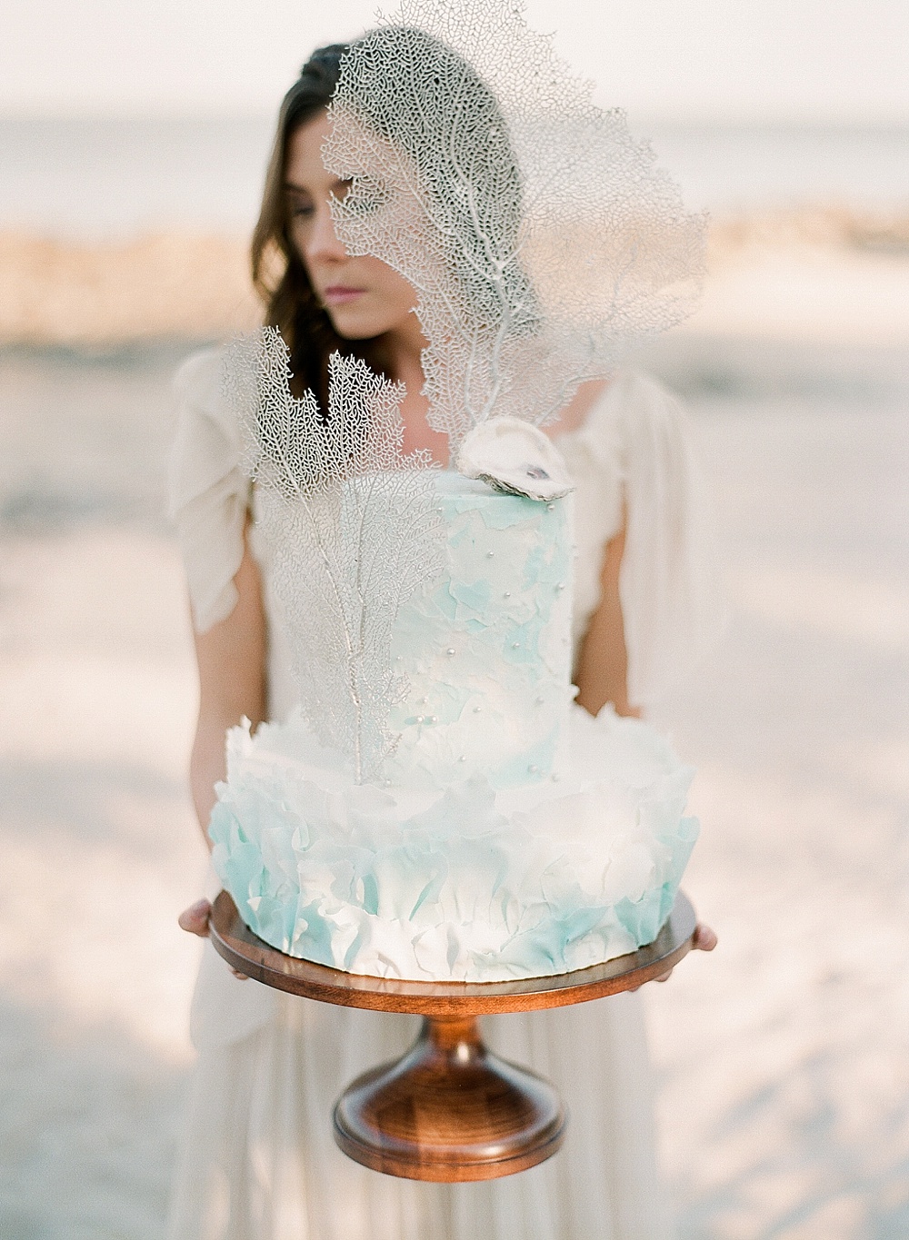 Driftwood Beach Elopement | Beach Wedding | Beach Wedding Inspiration | Amanda Watson Workshop | Magnolia Adams Photography | Joy Wed | Fine Art Wedding Blog