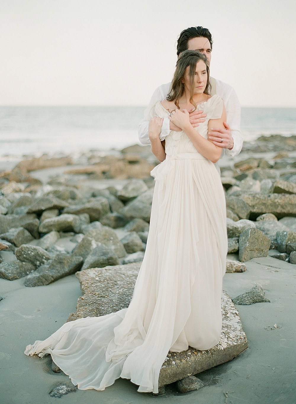Driftwood Beach Elopement | Beach Wedding | Beach Wedding Inspiration | Amanda Watson Workshop | Magnolia Adams Photography | Joy Wed | Fine Art Wedding Blog