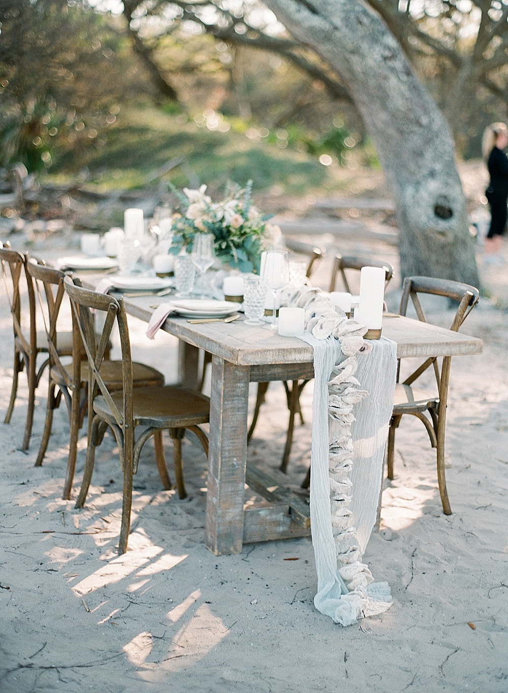 Driftwood Beach Elopement | Beach Wedding | Beach Wedding Inspiration | Amanda Watson Workshop | Magnolia Adams Photography | Joy Wed | Fine Art Wedding Blog