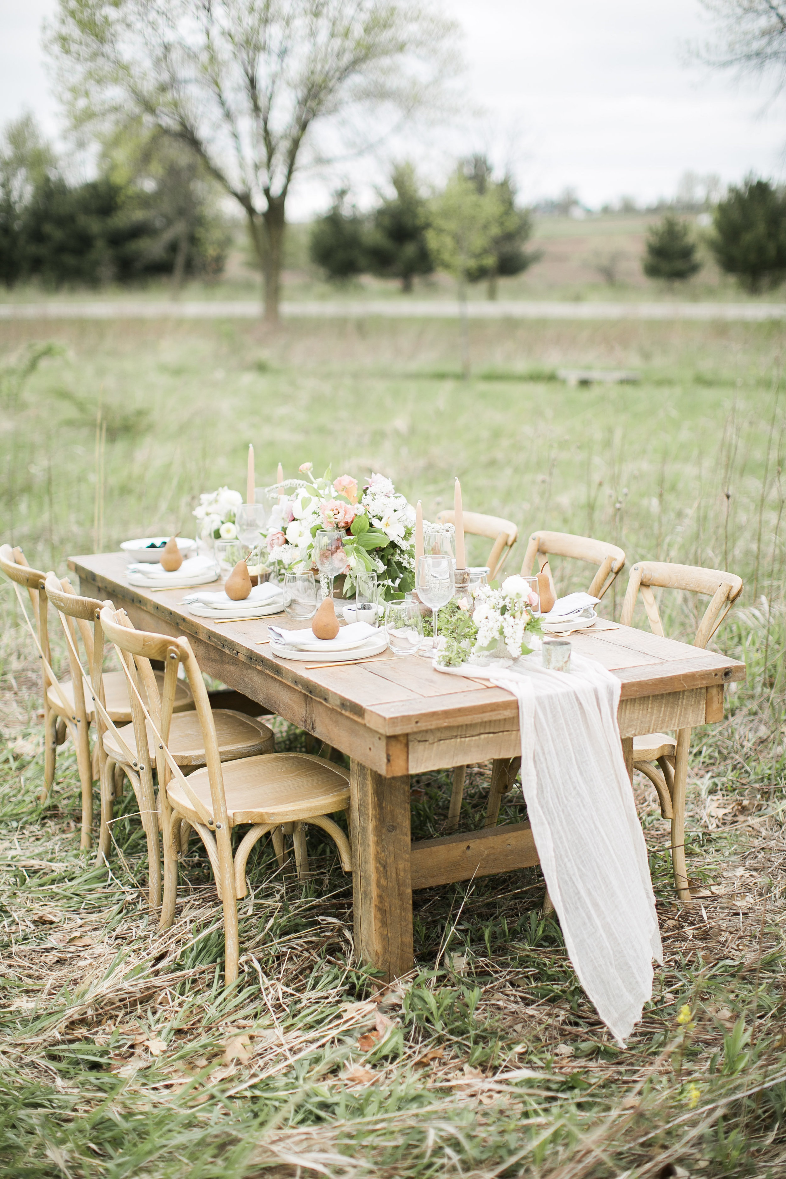 Farm to Table | Farm Wedding | Farm Elopement | Country Wedding | Ivory+Bliss | Photography Workshop | Fine Art Wedding Blog | Joy Wed | Ivory & Green Wedding | Farm Table | Organic Country Wedding