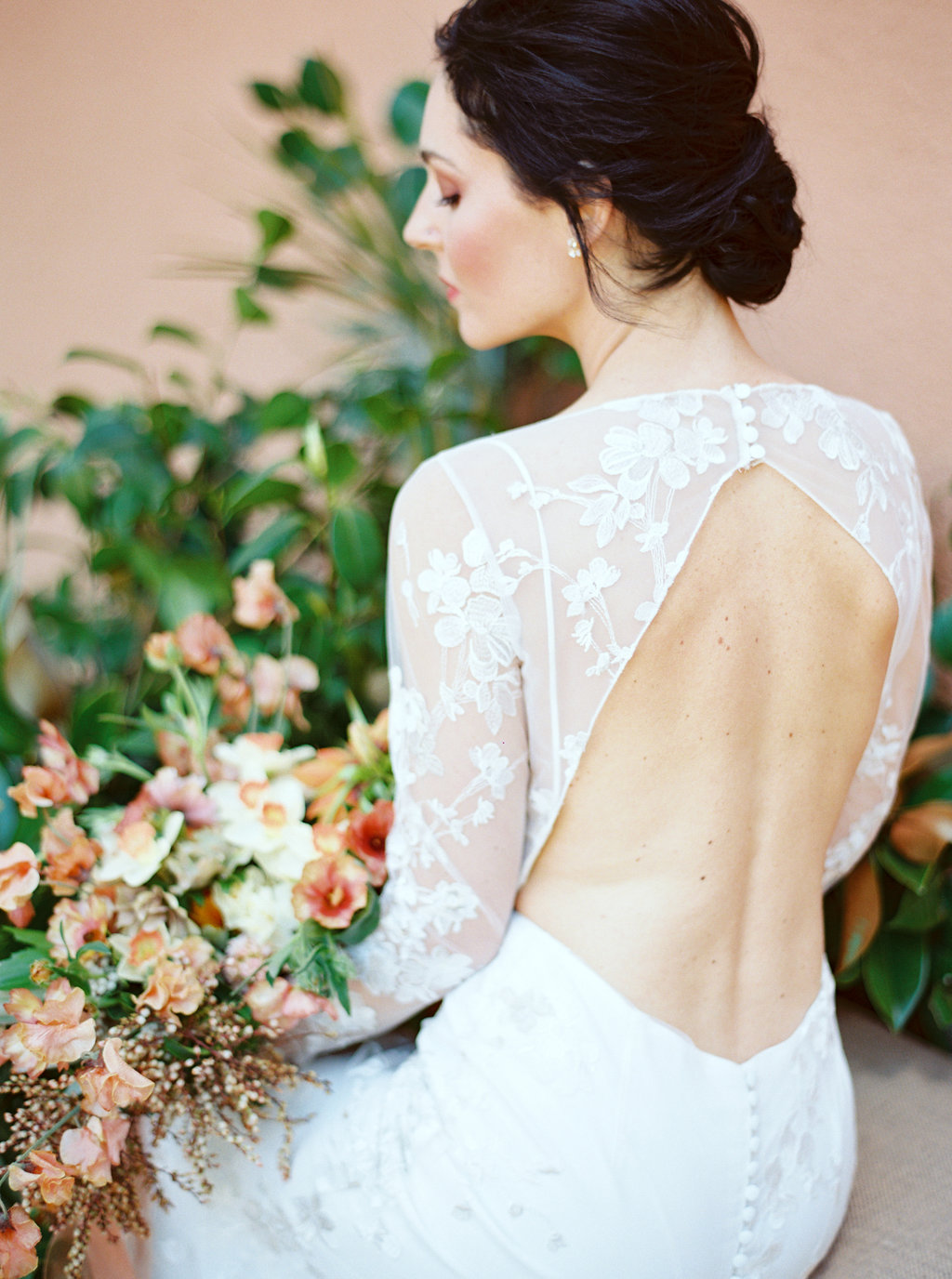 Mentor Session with Kayla Barker | Nicole Clarey | Dallas Wedding | Peach and Yellow Wedding | Peach Wedding | Fine Art Wedding Blog | Joy Wed | Canadian Wedding Blog | Dallas Photographer