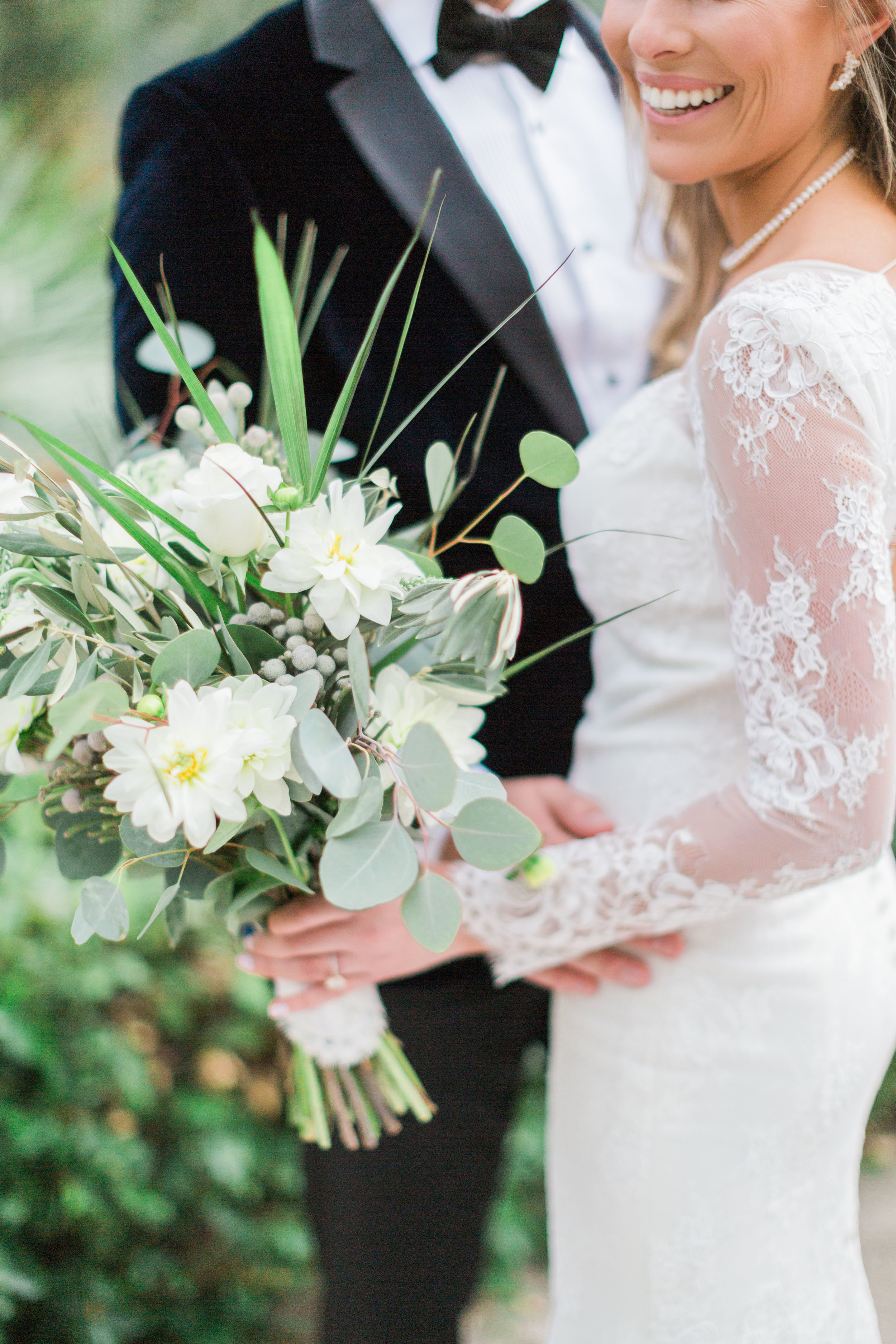 Palm Springs Wedding | Devon Donnahoo | California Wedding | California Photographer | Fine Art Wedding Blog | Joy Wed