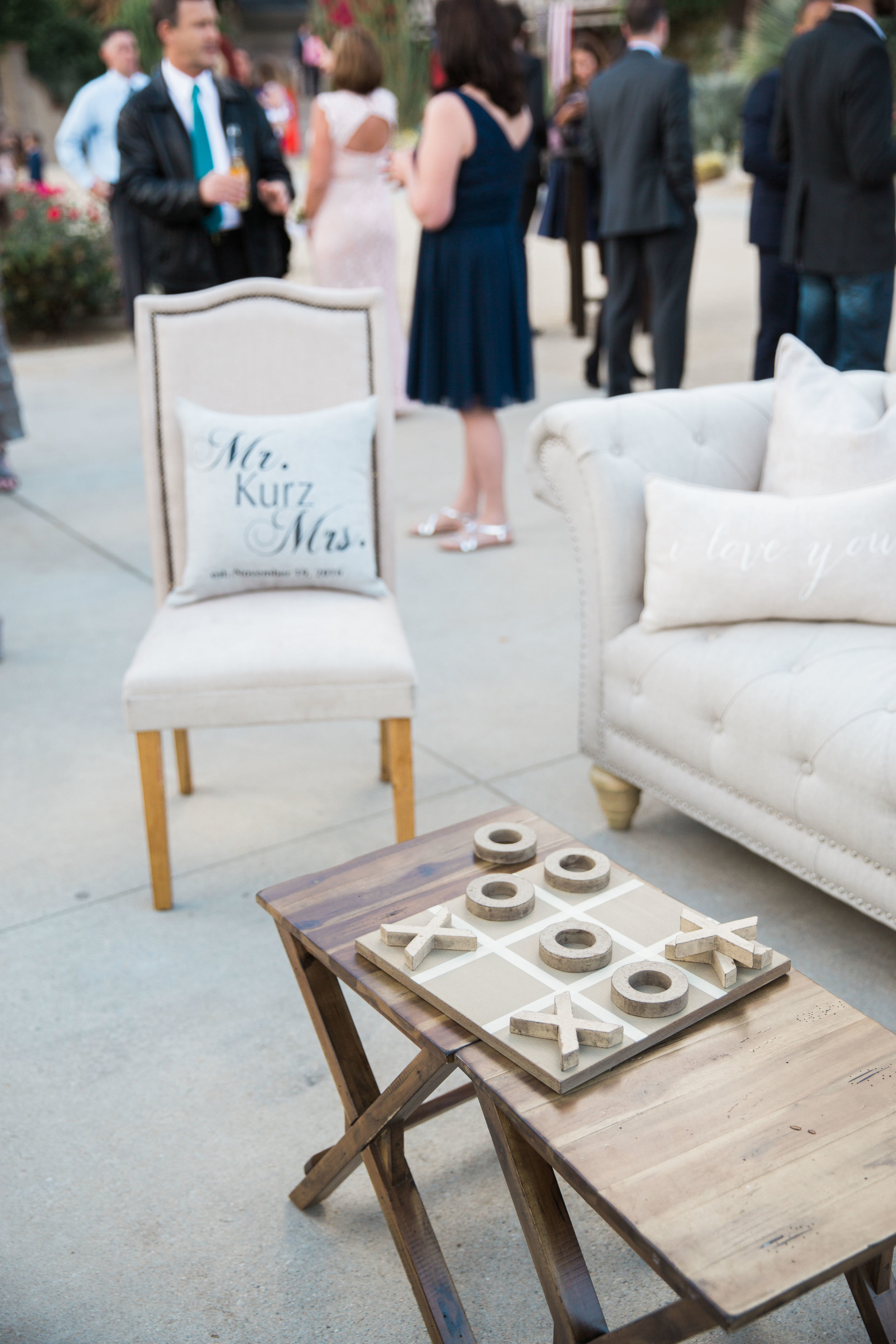Palm Springs Wedding | Devon Donnahoo | California Wedding | California Photographer | Fine Art Wedding Blog | Joy Wed