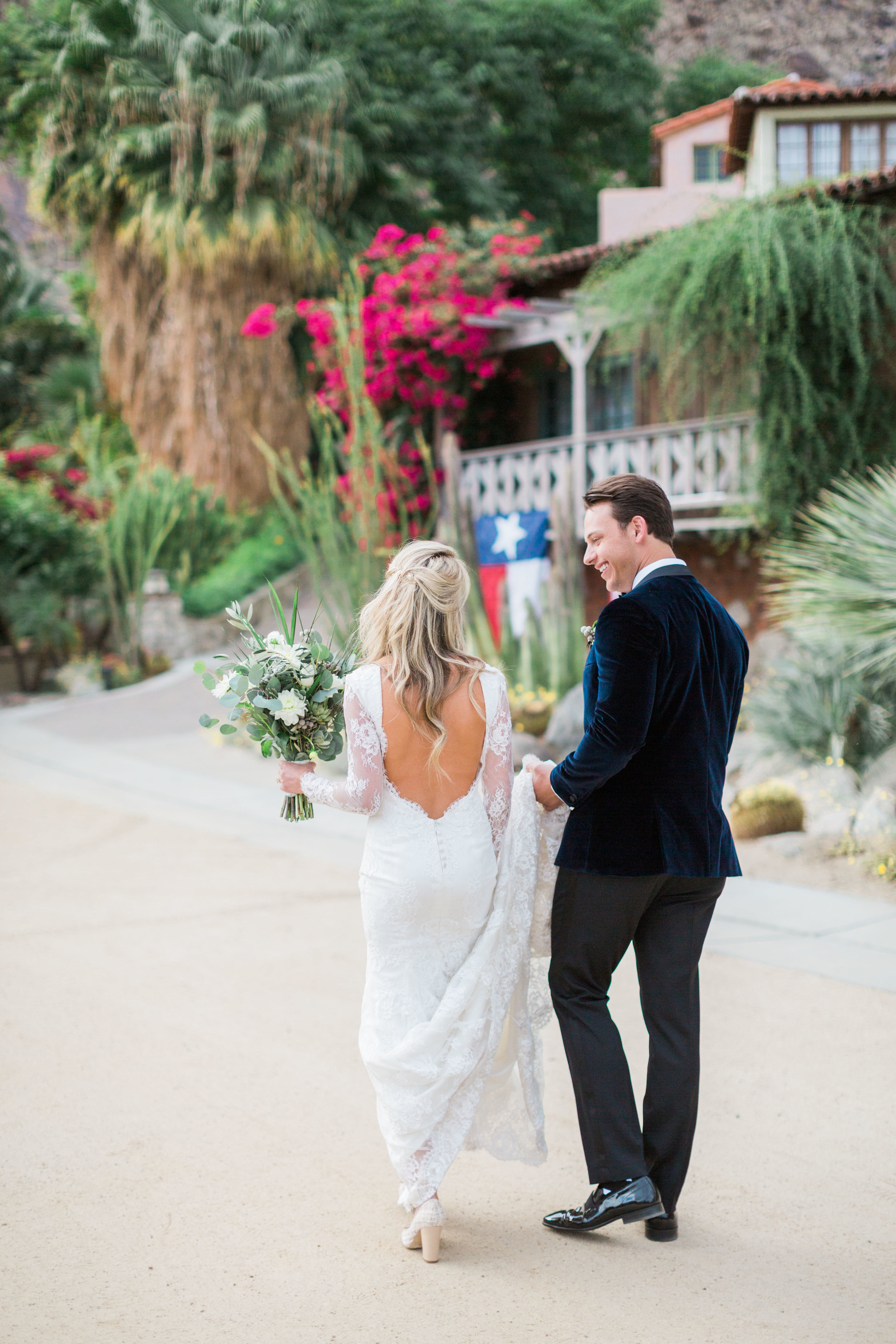 Palm Springs Wedding | Devon Donnahoo | California Wedding | California Photographer | Fine Art Wedding Blog | Joy Wed