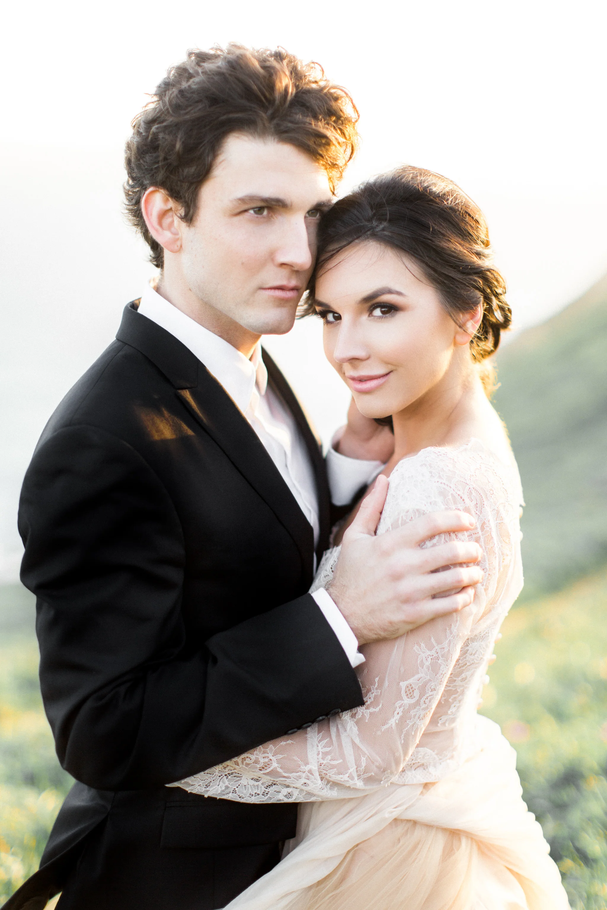 Cliffside Wedding | Tyler Rye Workshop | Point Reyes | Nicole Lapierre | Canadian Wedding Blog | Canadian Photographer | Joy Wed | Fine Art Wedding Blog | Peach Wedding Dress