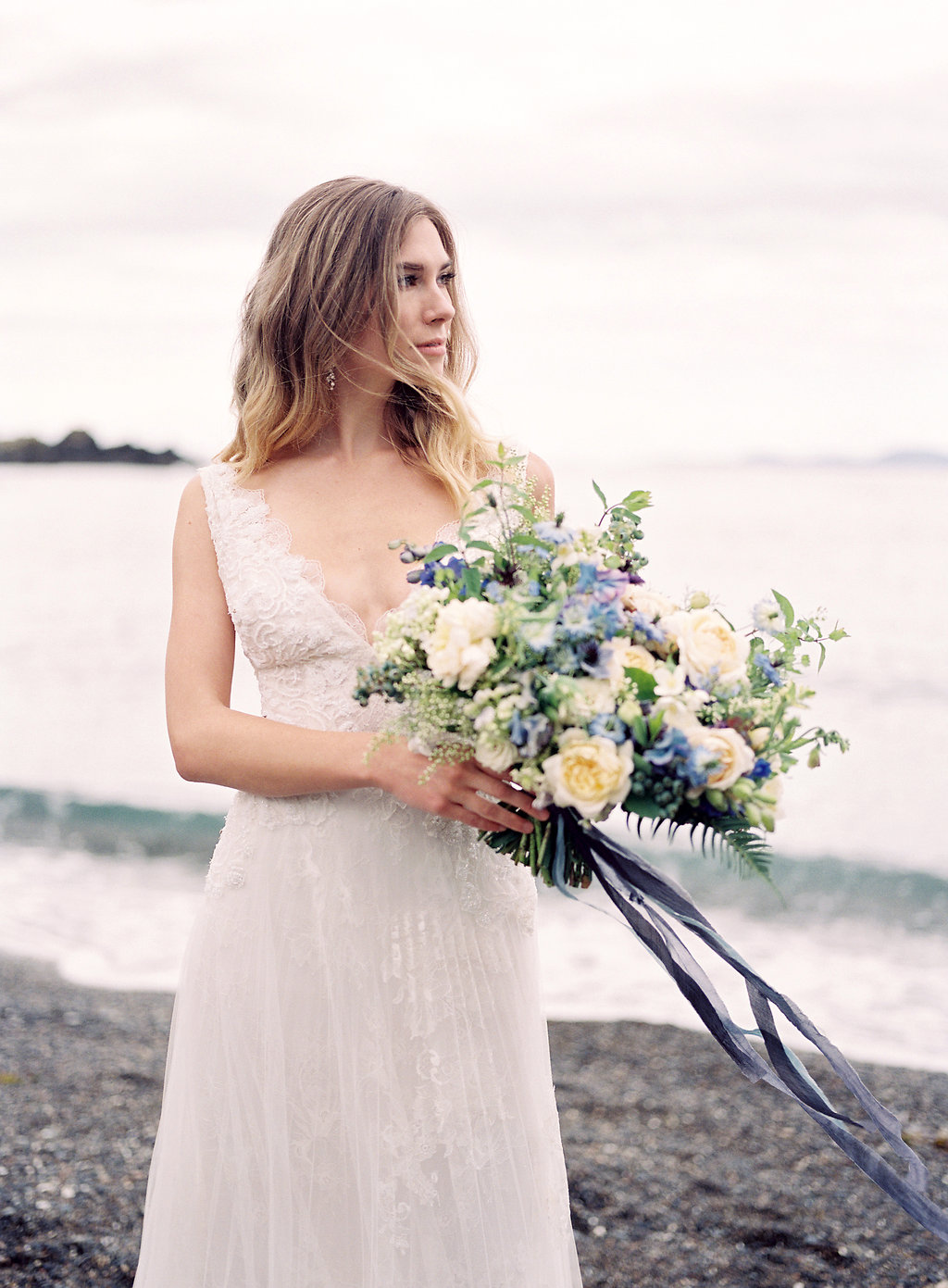 Seaside Wedding | Moonstone Inspired Wedding | Heather Payne Photography | Sea Inspired Wedding | Blue and Grey Wedding | Fine Art Wedding Blog | Canadian Wedding Blog | Joy Wed