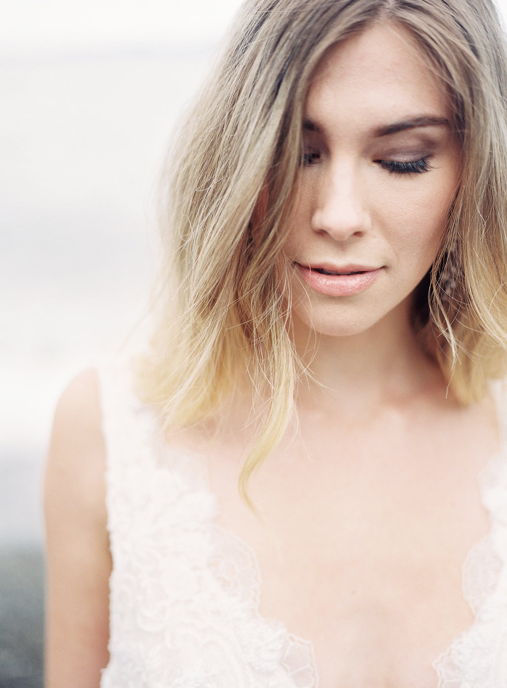 Seaside Wedding | Moonstone Inspired Wedding | Heather Payne Photography | Sea Inspired Wedding | Blue and Grey Wedding | Fine Art Wedding Blog | Canadian Wedding Blog | Joy Wed