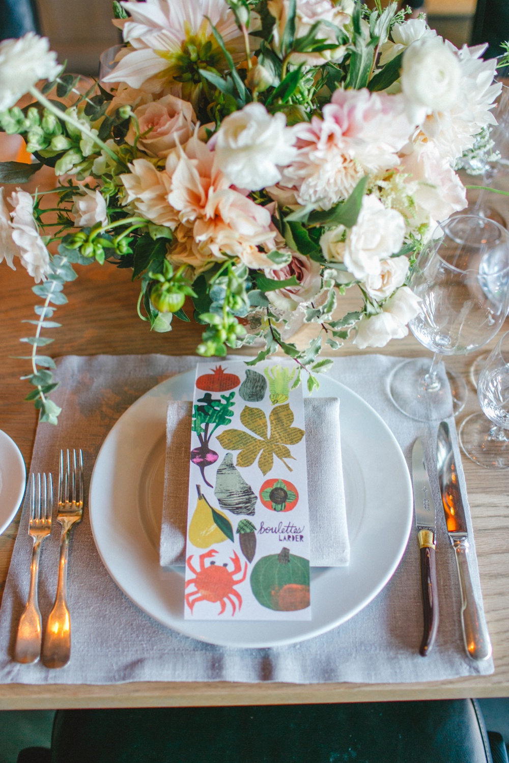 San Francisco City Hall Wedding | Amanda Watson Photography | Intimate Wedding Inspiration | San Francisco Elopement | Fine Art Wedding Blog | Joy Wed | San Francisco Wedding Photographer