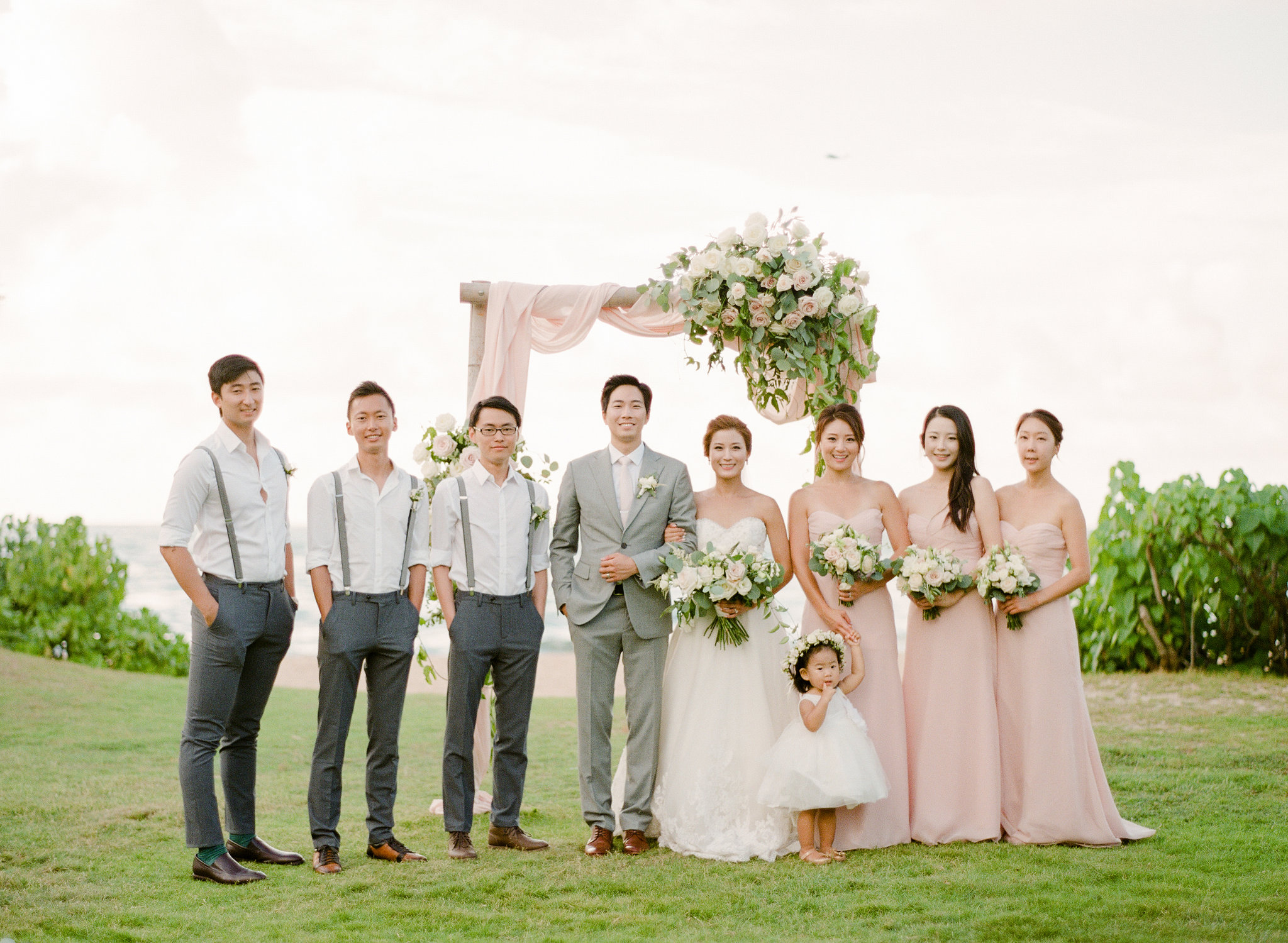 Hawaiian Wedding | Beach Wedding | Aria Studios | Chinese Wedding | Fine Art Wedding Blog | Canadian Wedding Blog | Joy Wed | Outdoor Wedding | Tent Wedding