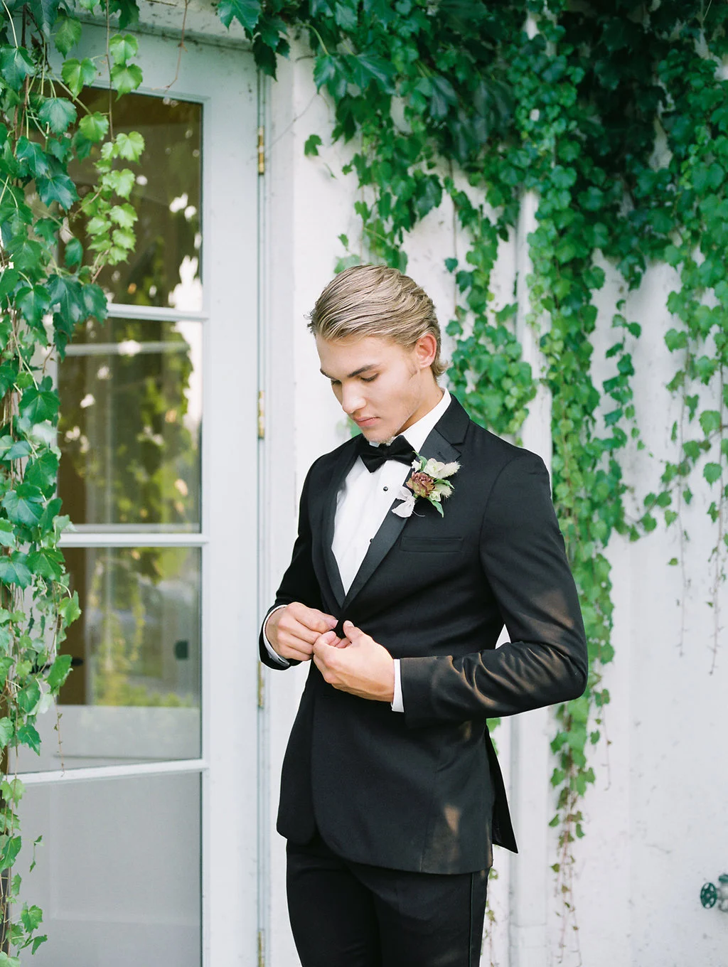 LuxProvenceWeddingInspired-SavanMentorshipbyJonandMochPhotography(27of75).jpg