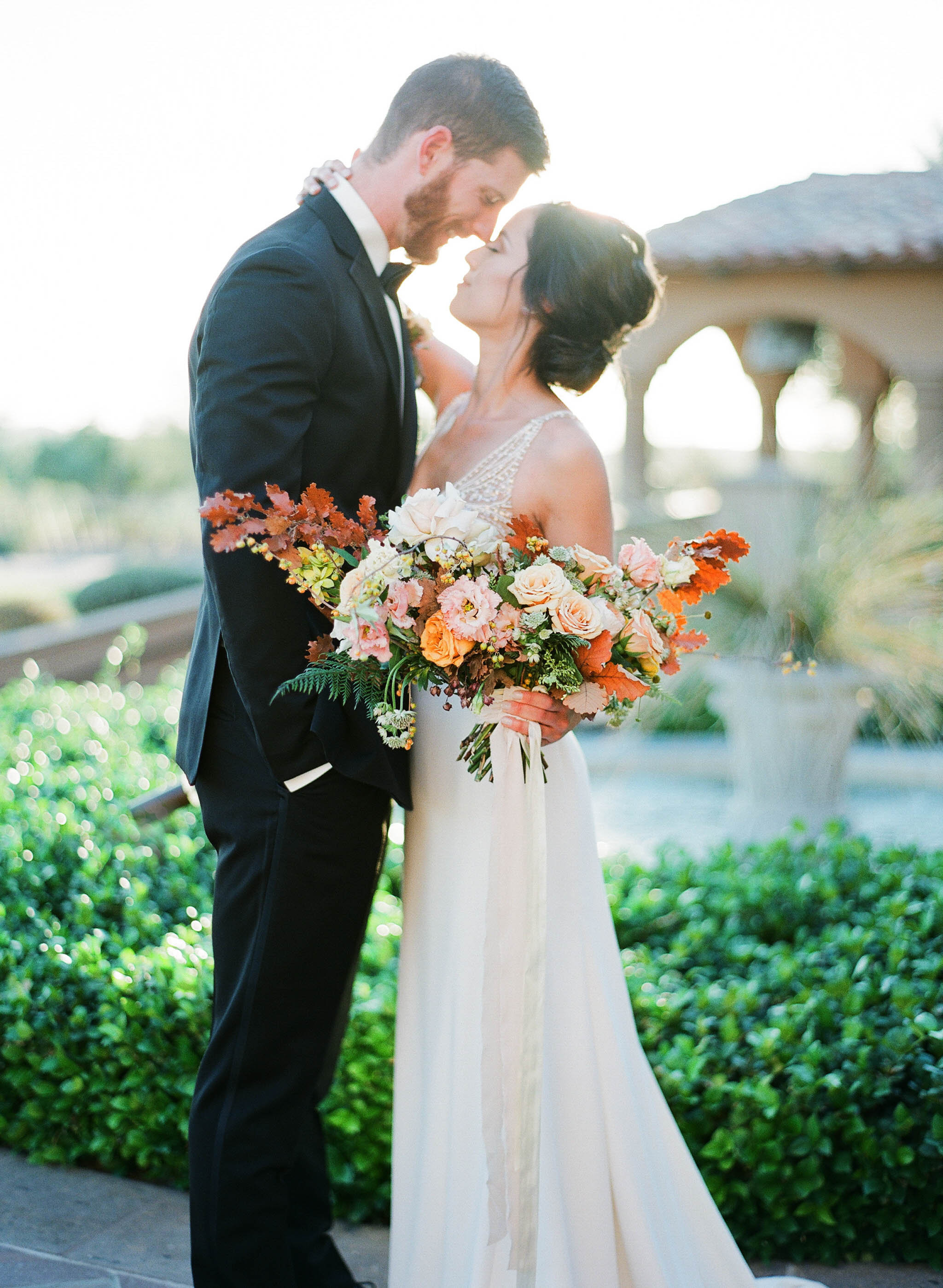 Fall Wedding | Fall Wedding Inspiration | Fall Bridal Bouquet | Yellow and Brown wedding | Ashley Nystrom | Wedding Blog | Fine Art Wedding Blog | Canadian Wedding Blog | Wedding Inspiration | Joy Wed
