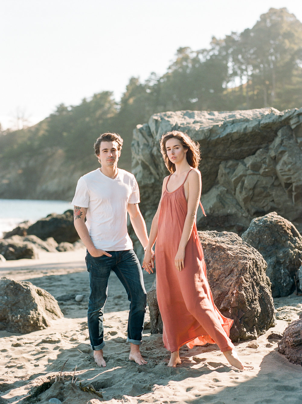 Muir Beach Engagement Session | Lissa Ryan Photography | Linda Ha Events | Beach Engagement | Natural Engagement Session | Joy Wed | Canadian Wedding Blog | Fine Art Wedding Blog