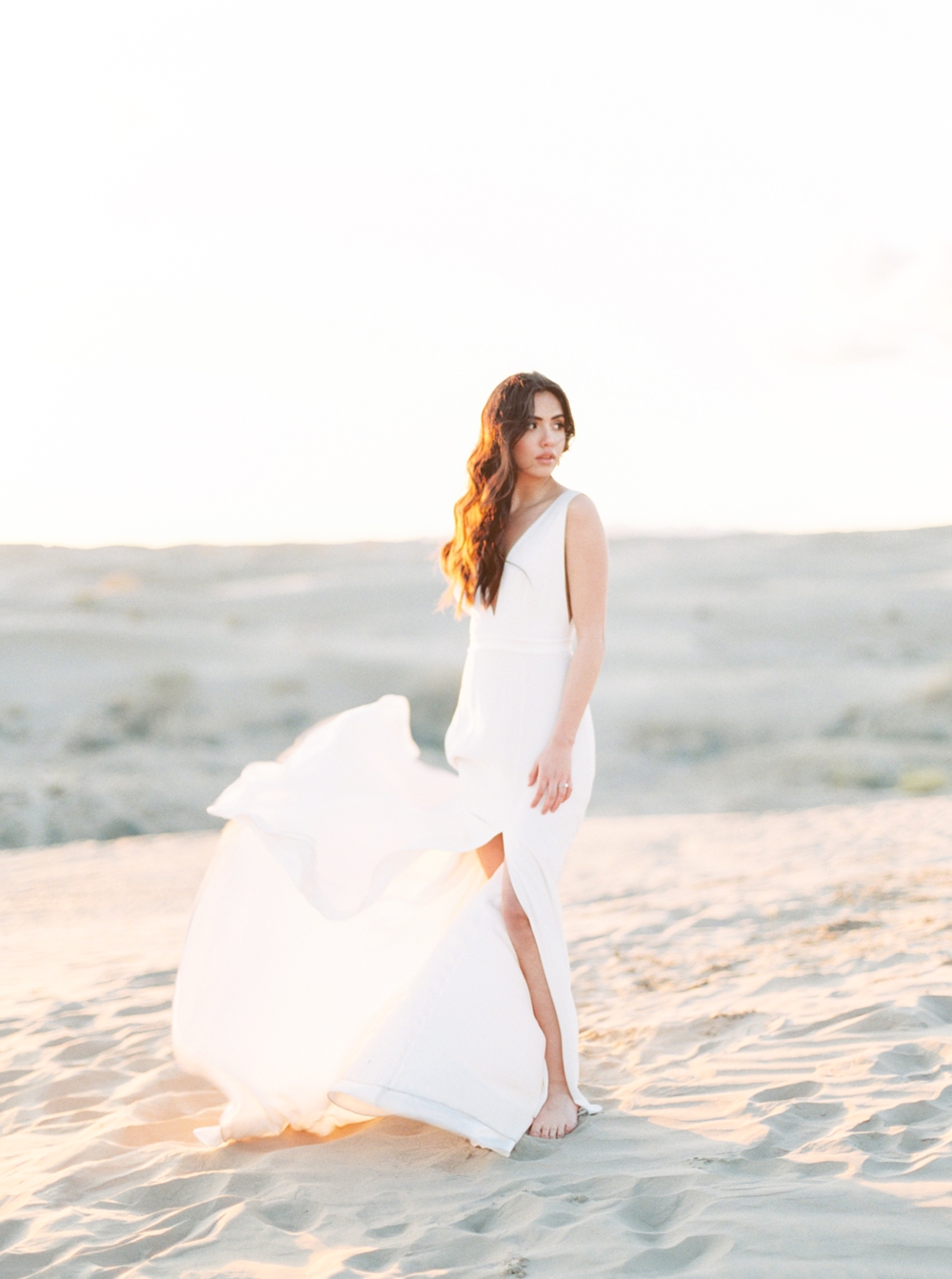 Utah Sand Dunes Wedding | Callie Manion Photography | Utah Photographer | Joy Wed | Fine Art Wedding Blog | Canadian Wedding Blog | Desert Wedding | Stacey Foley Design | Canmore Wedding Planner