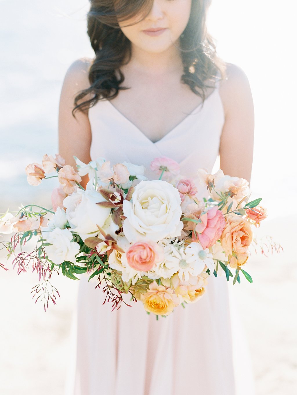 Sunset Cliffs Engagement Session | Mallory Dawn Photography | San Diego Engagement Session | California Photographer | Fine Art Wedding Blog | Canadian Wedding Blog | Joy Wed | Stacey Foley Design