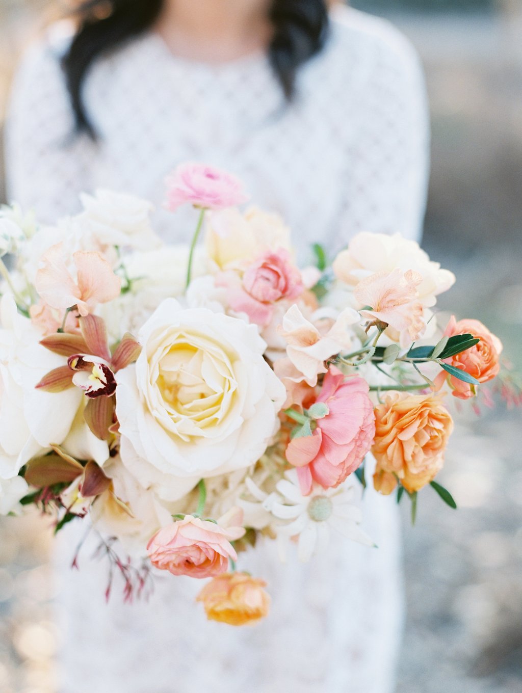 Sunset Cliffs Engagement Session | Mallory Dawn Photography | San Diego Engagement Session | California Photographer | Fine Art Wedding Blog | Canadian Wedding Blog | Joy Wed | Stacey Foley Design