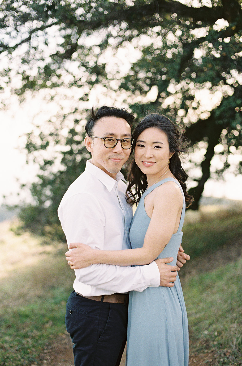 California Hills Engagement Session | California Photographer | Stephanie Gan Photography | Joy Wed | Canadian Wedding Blog | Canmore Wedding Planner | Sunset Engagement Session