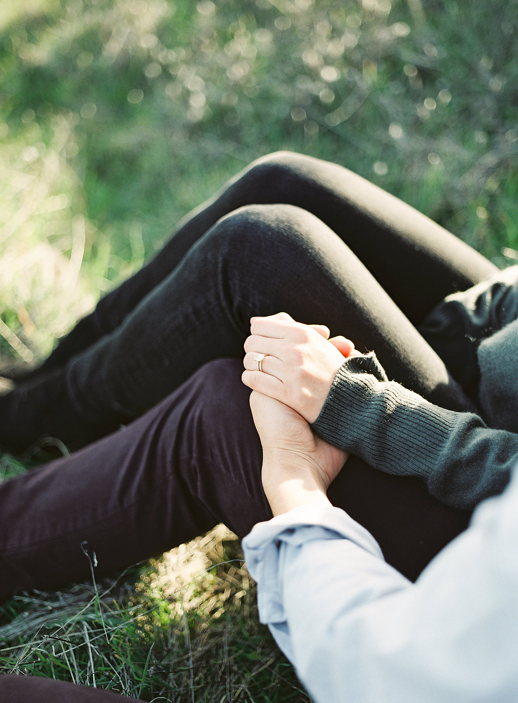 California Hills Engagement Session | California Photographer | Stephanie Gan Photography | Joy Wed | Canadian Wedding Blog | Canmore Wedding Planner | Sunset Engagement Session