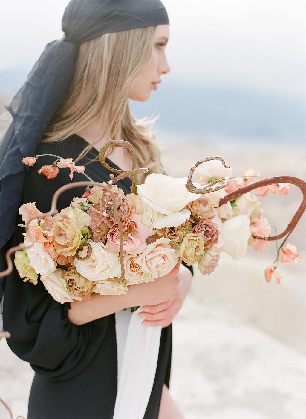 Desert Bridal Inspiration | Desert Wedding | Simon Ly Photography | Janna Brown Design | Joy Wed | Fine Art Wedding Blog | Black Wedding Dress | Stacey Foley Design | Canmore Wedding Planner