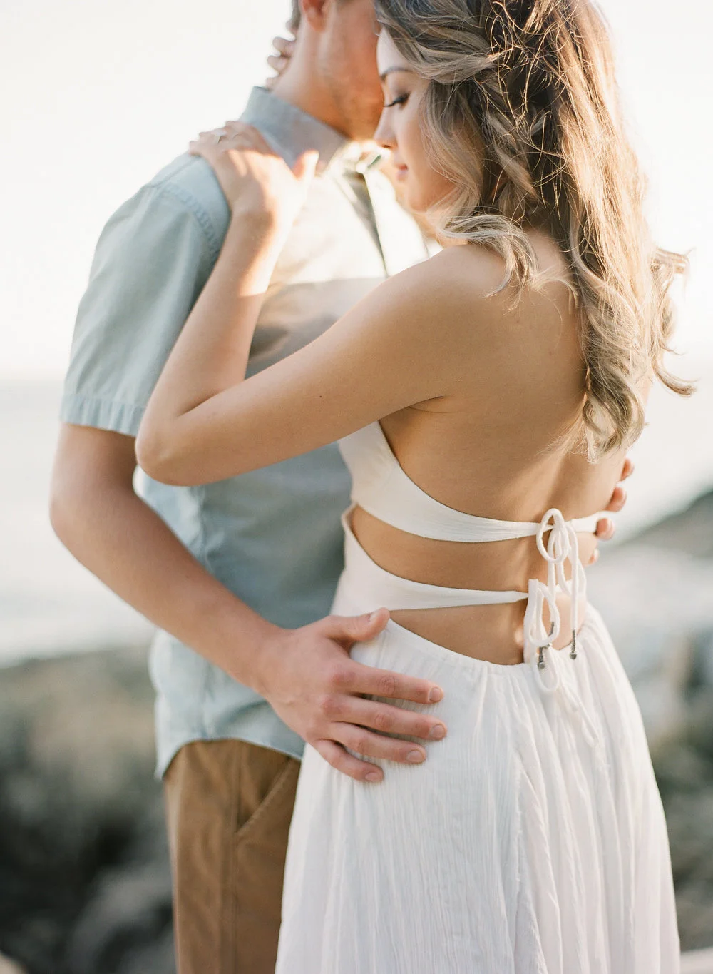 Vancouver Engagement Session | Vasia Photography | Vancouver Wedding | Vancouver Photographer | BC Wedding | BC Photographer | Canadian Wedding Blog | Joy Wed