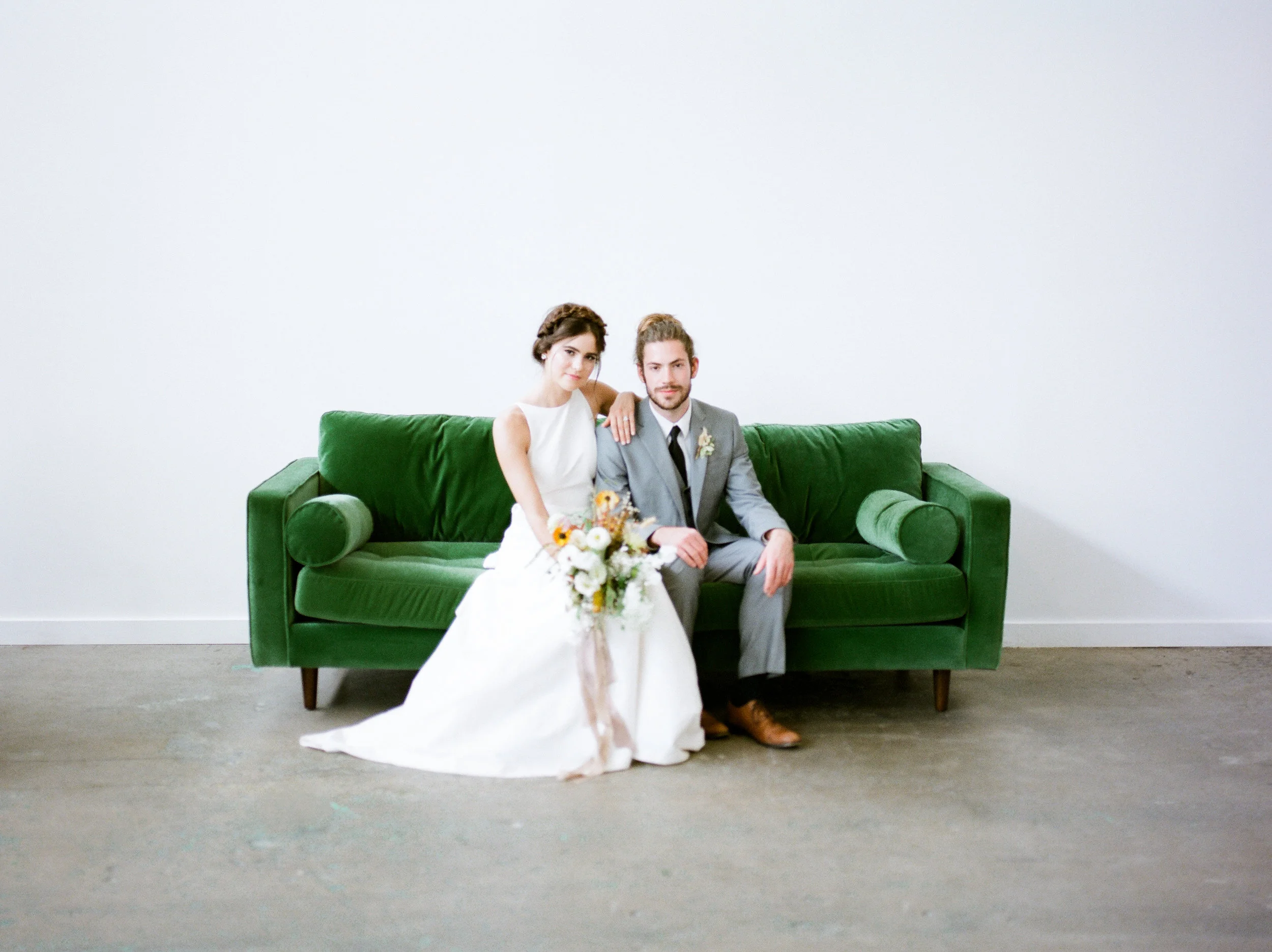 Organic Wedding Inspiration | Fall Wedding Inspiration | Canadian Wedding Blog | Red Fern Photography | Wedding Inspiration | Fine Art Wedding Blog | Kari Ellen Events