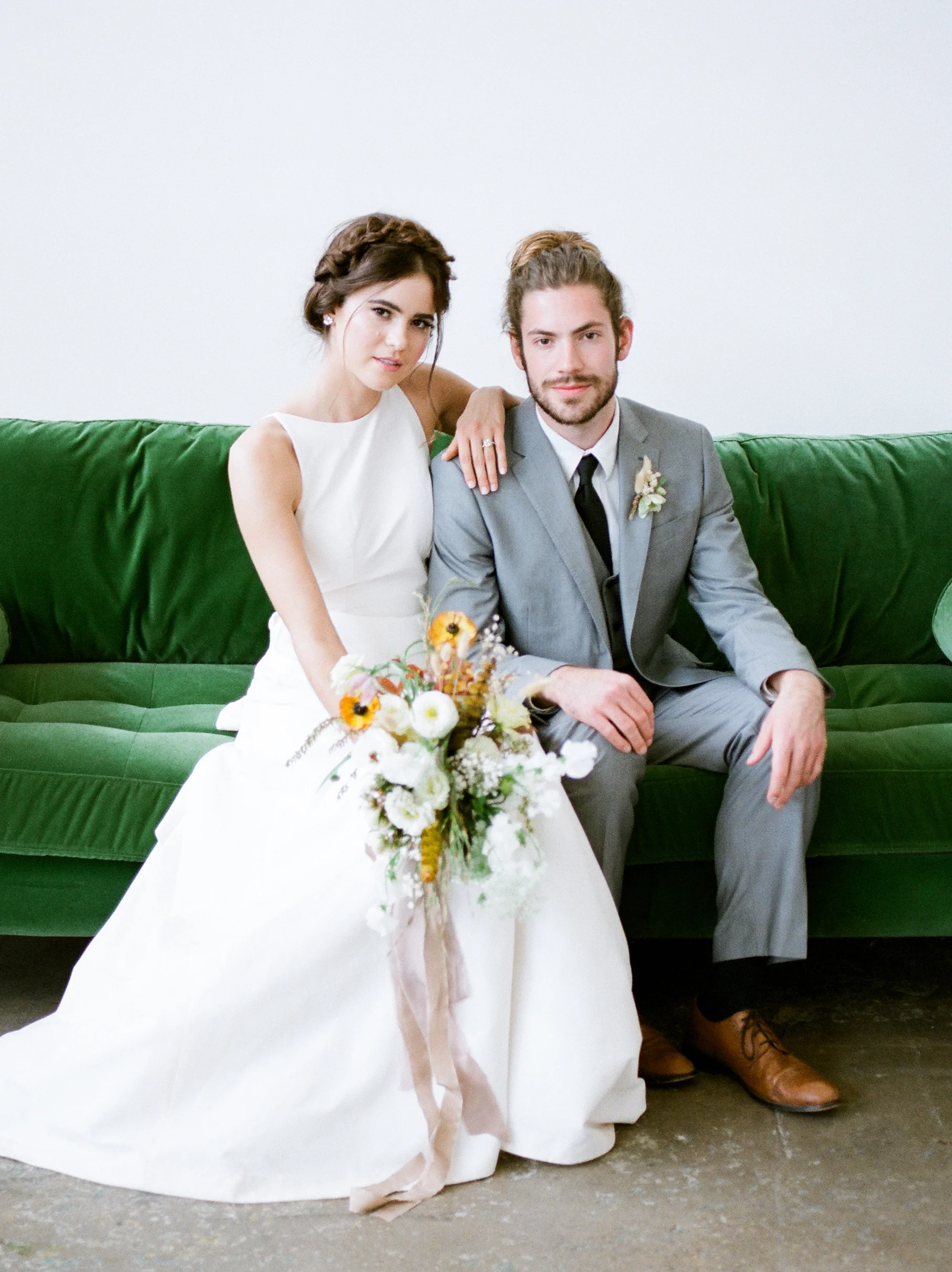 Organic Wedding Inspiration | Fall Wedding Inspiration | Canadian Wedding Blog | Red Fern Photography | Wedding Inspiration | Fine Art Wedding Blog | Kari Ellen Events
