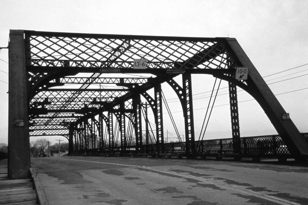 1890 bridge (demolished 1992)