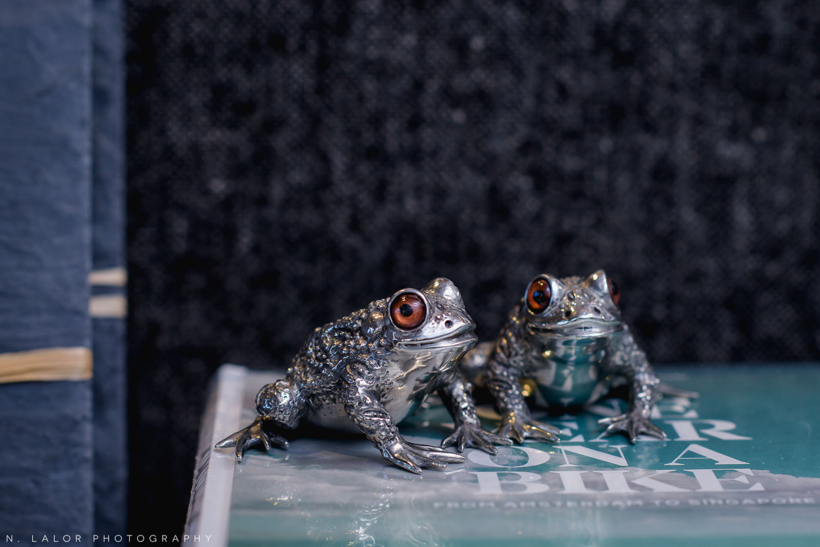 Back 40 Mercantile silver frog salt and pepper shakers, in Old Greenwich, Connecticut. Image by N. Lalor Photography.