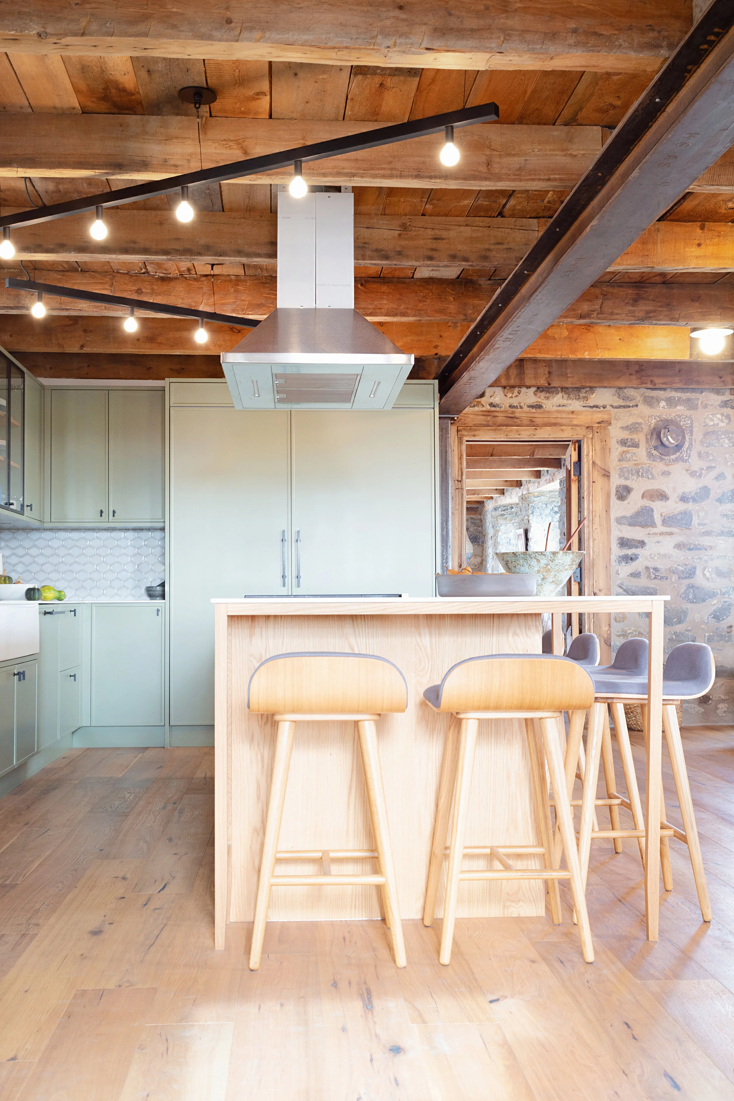 Bika - House  (2020) 