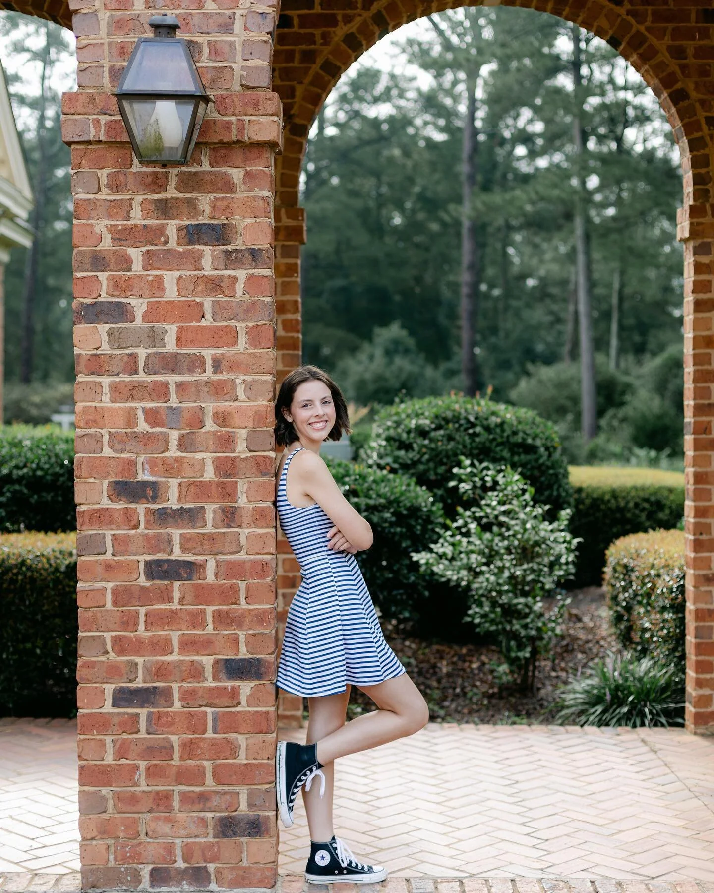 🎓 I don&rsquo;t know how it&rsquo;s already time, but graduation season is just about here! 

I honestly love shoots with Seniors&mdash;they are so fun and almost always love being in front of the camera! Its such a treat for me to see their persona