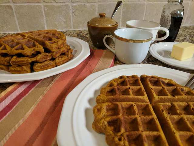 Cinnamon, nutmeg & clove are what give pumpkin spice it's real flavor!