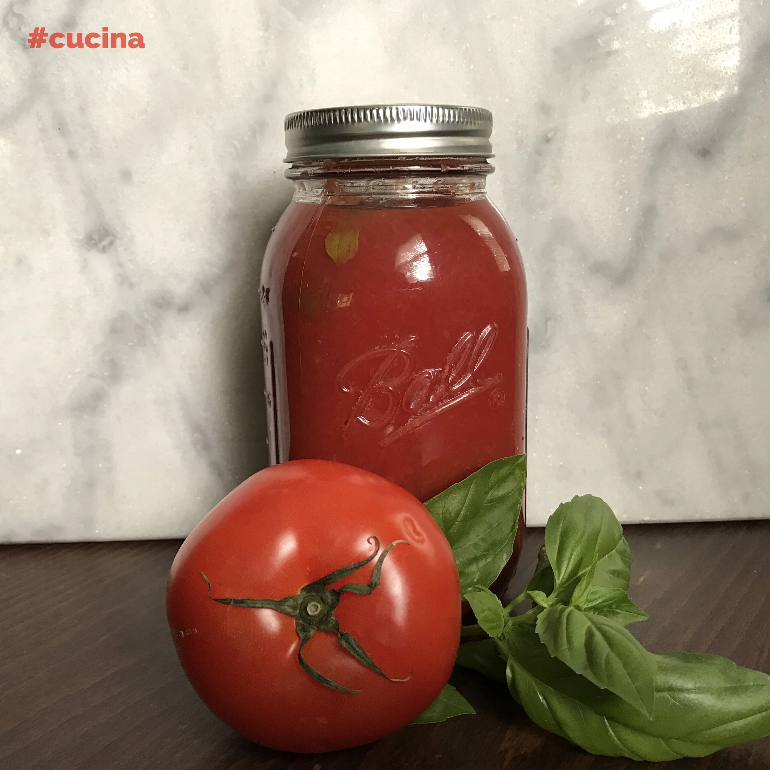 Jarred Tomatoes "I Pomodori"