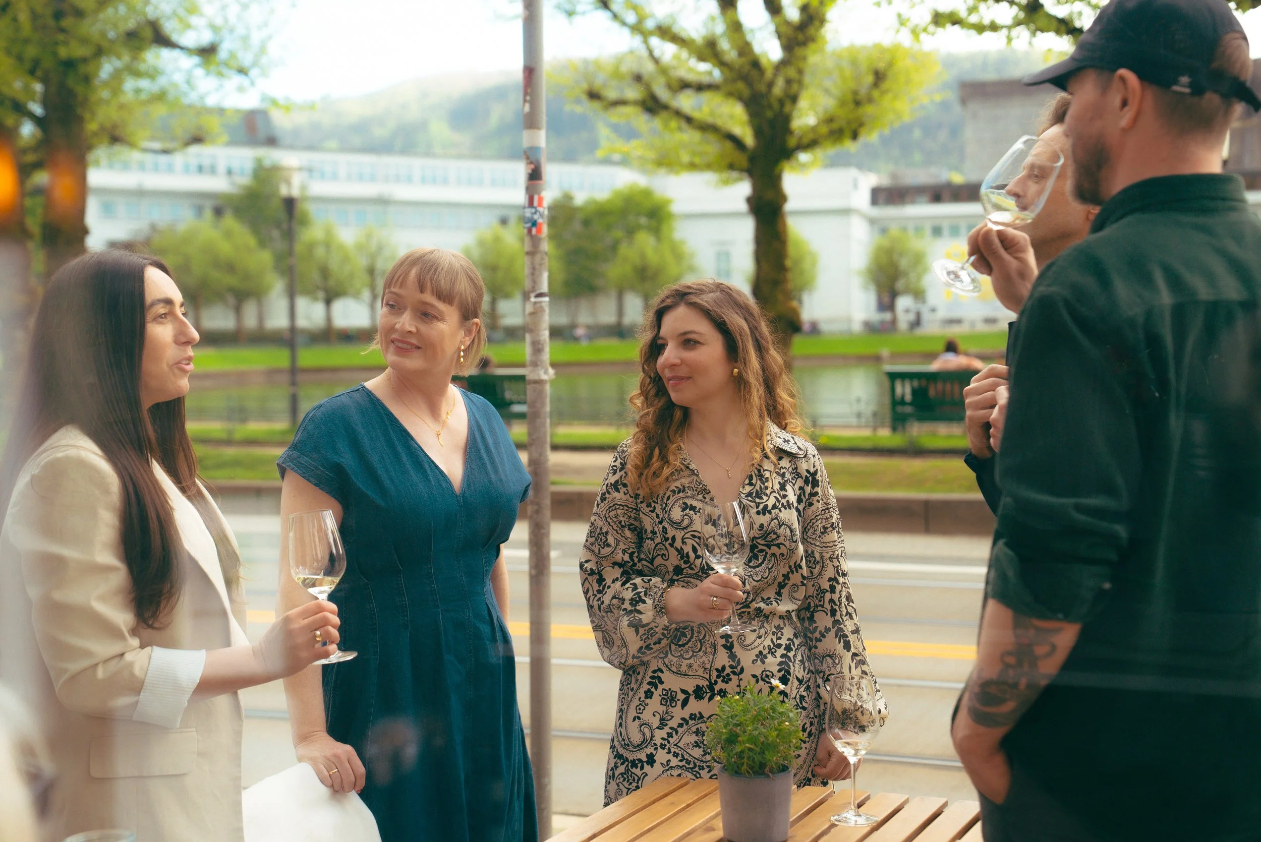 walking tour food experience with local sommelier Pievino