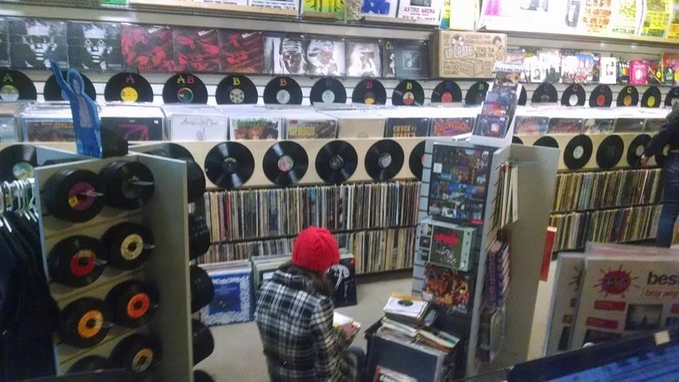 Trax on Wax Maryland Record Store LPs, Turntables, Buy Used Vinyl