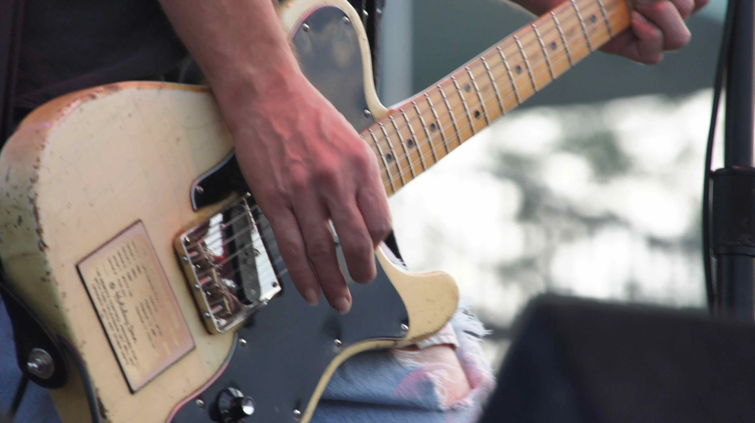 Guitar 1.jpg