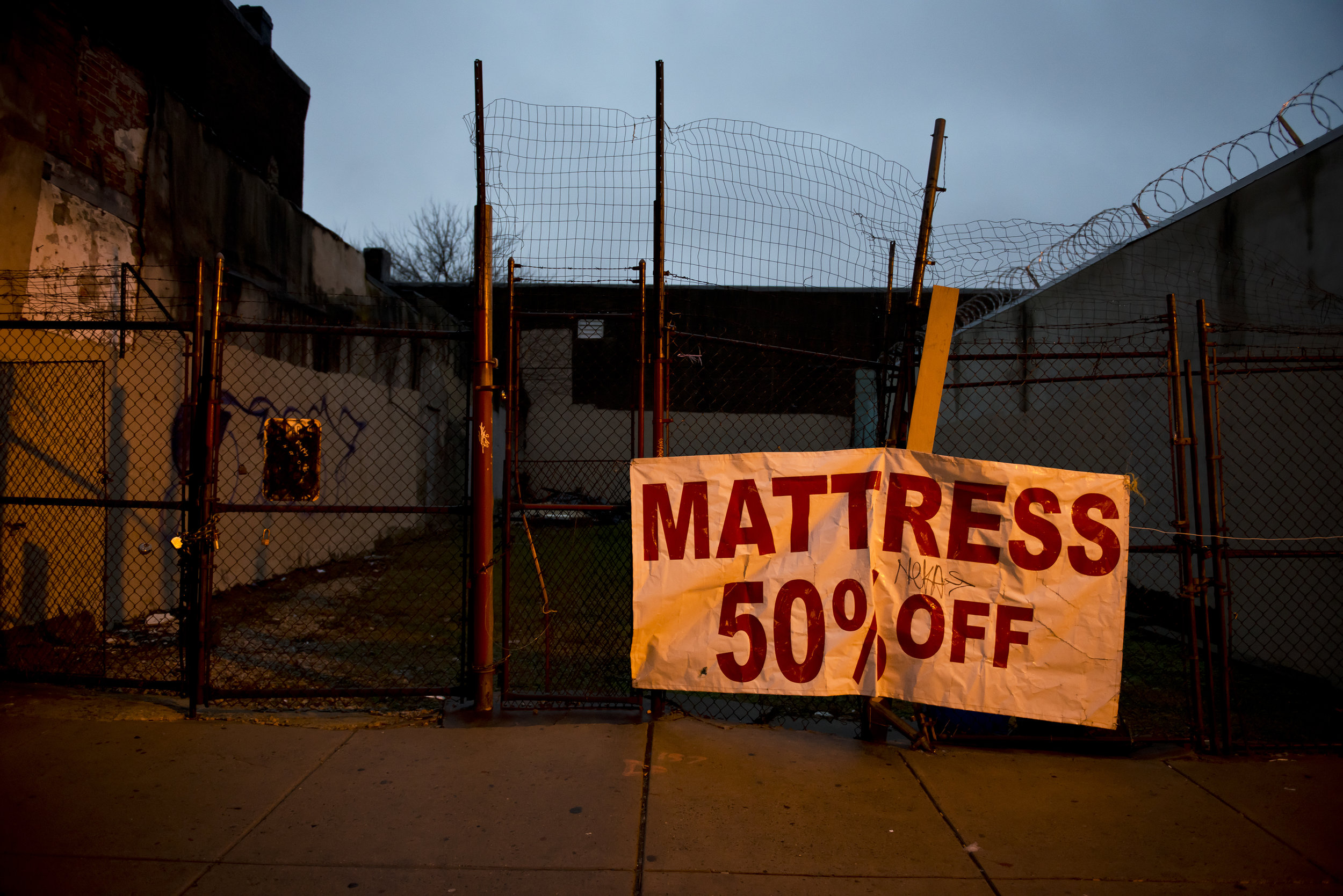 50%OFF MATTRESSES-UNDER THE EL-10317 601pm.jpg